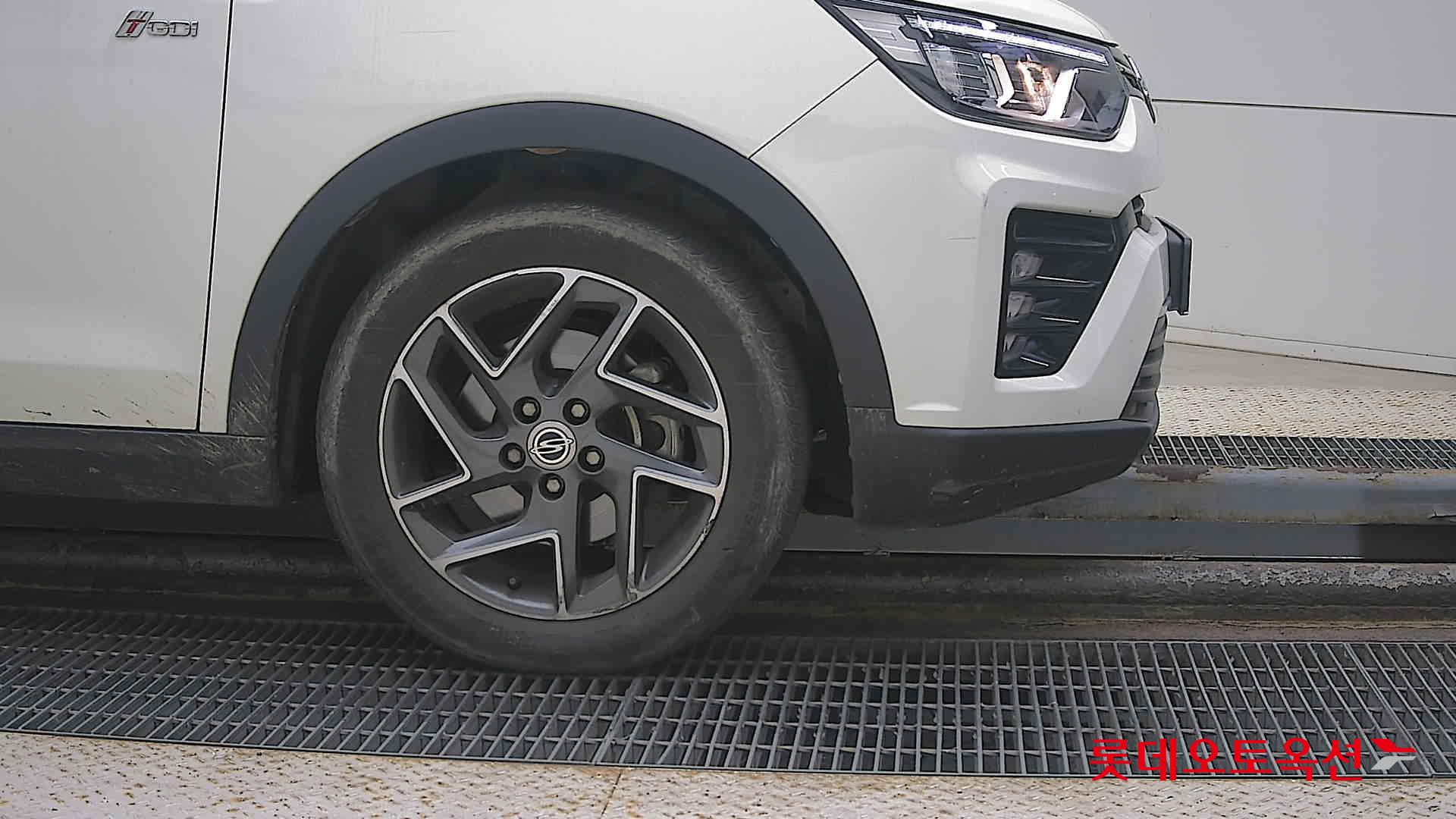 SsangYong Tivoli id 3446777 из Кореи 23