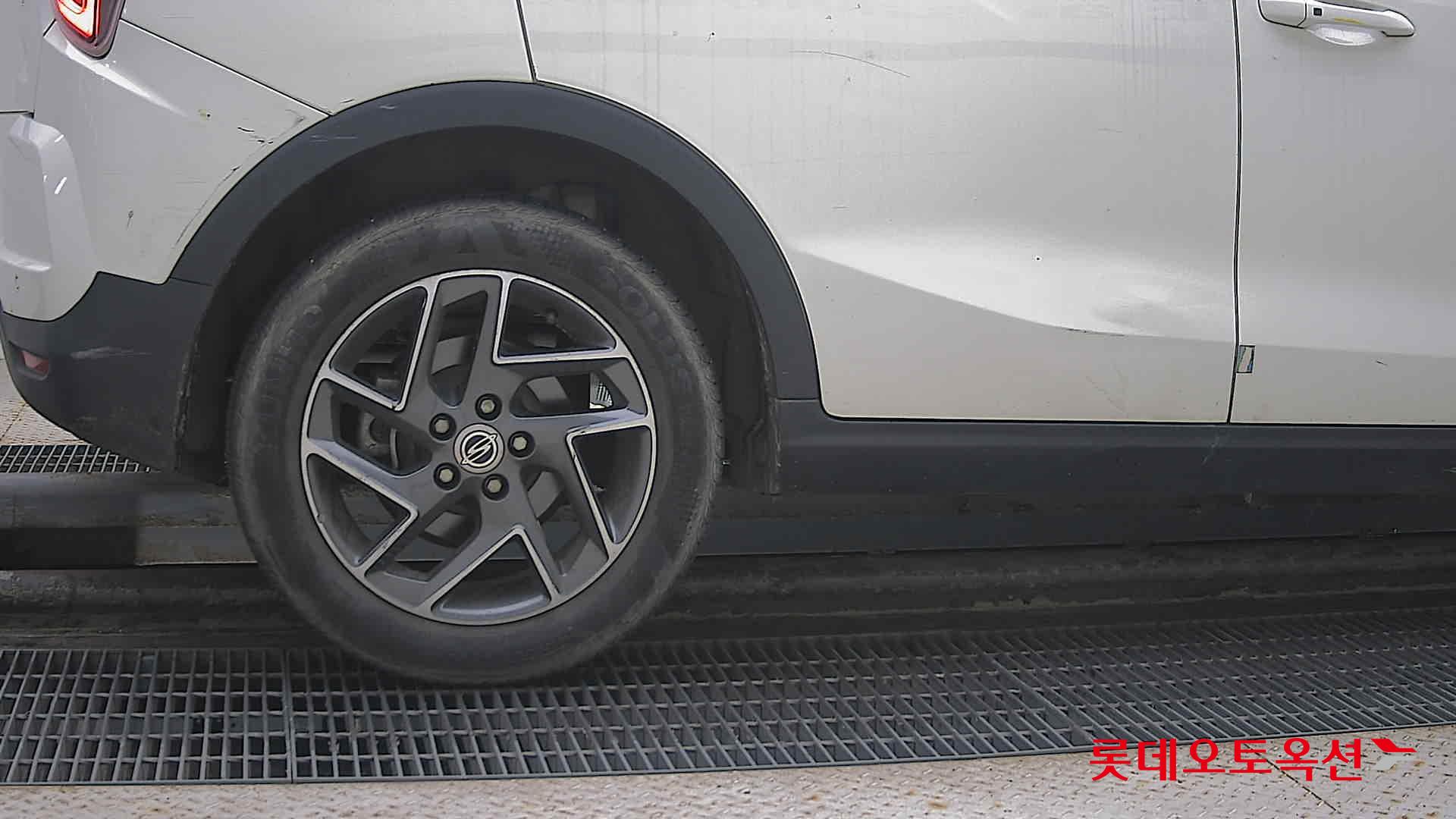 SsangYong Tivoli id 3446777 из Кореи 24