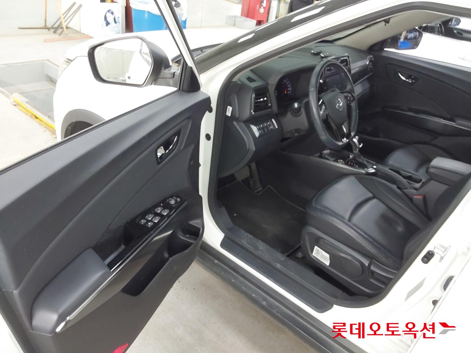 SsangYong Tivoli id 3446777 из Кореи 35