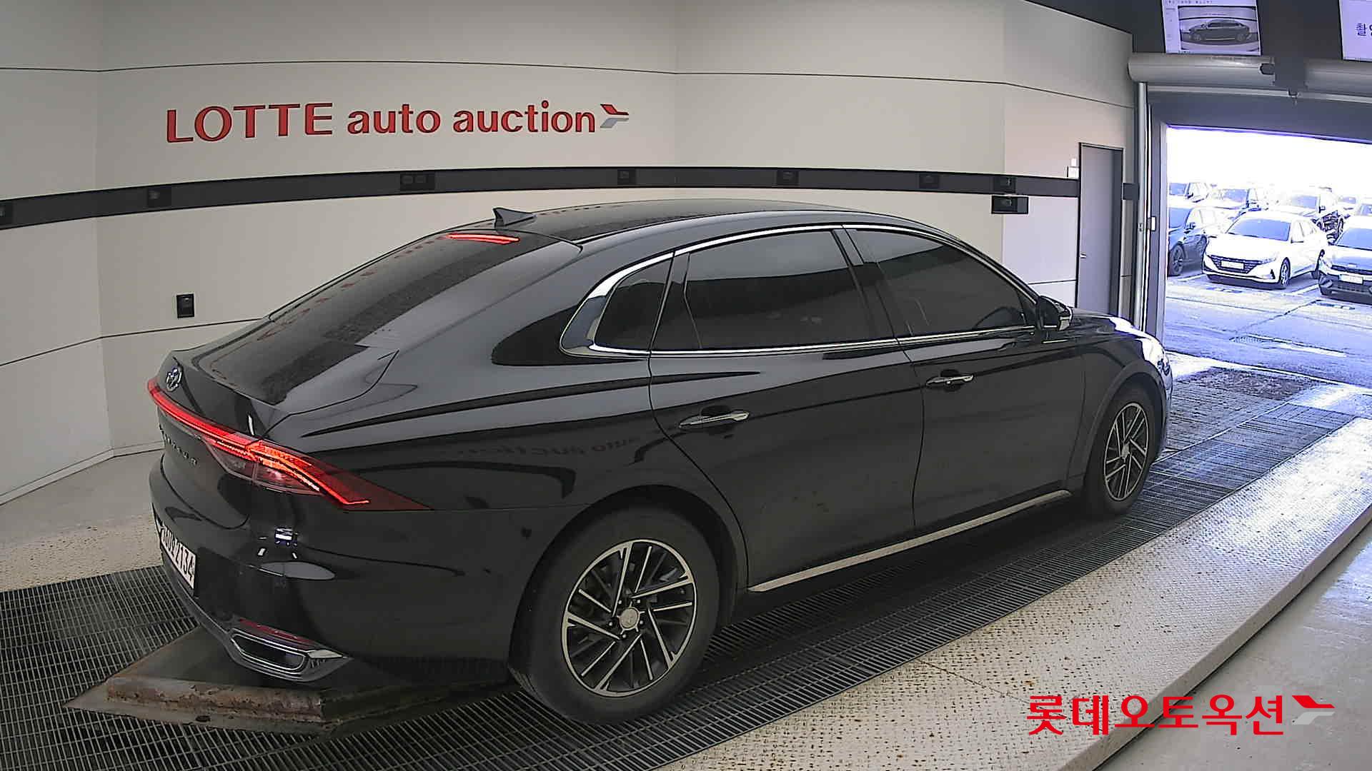 Hyundai Grandeur id 3461895 из Кореи 19