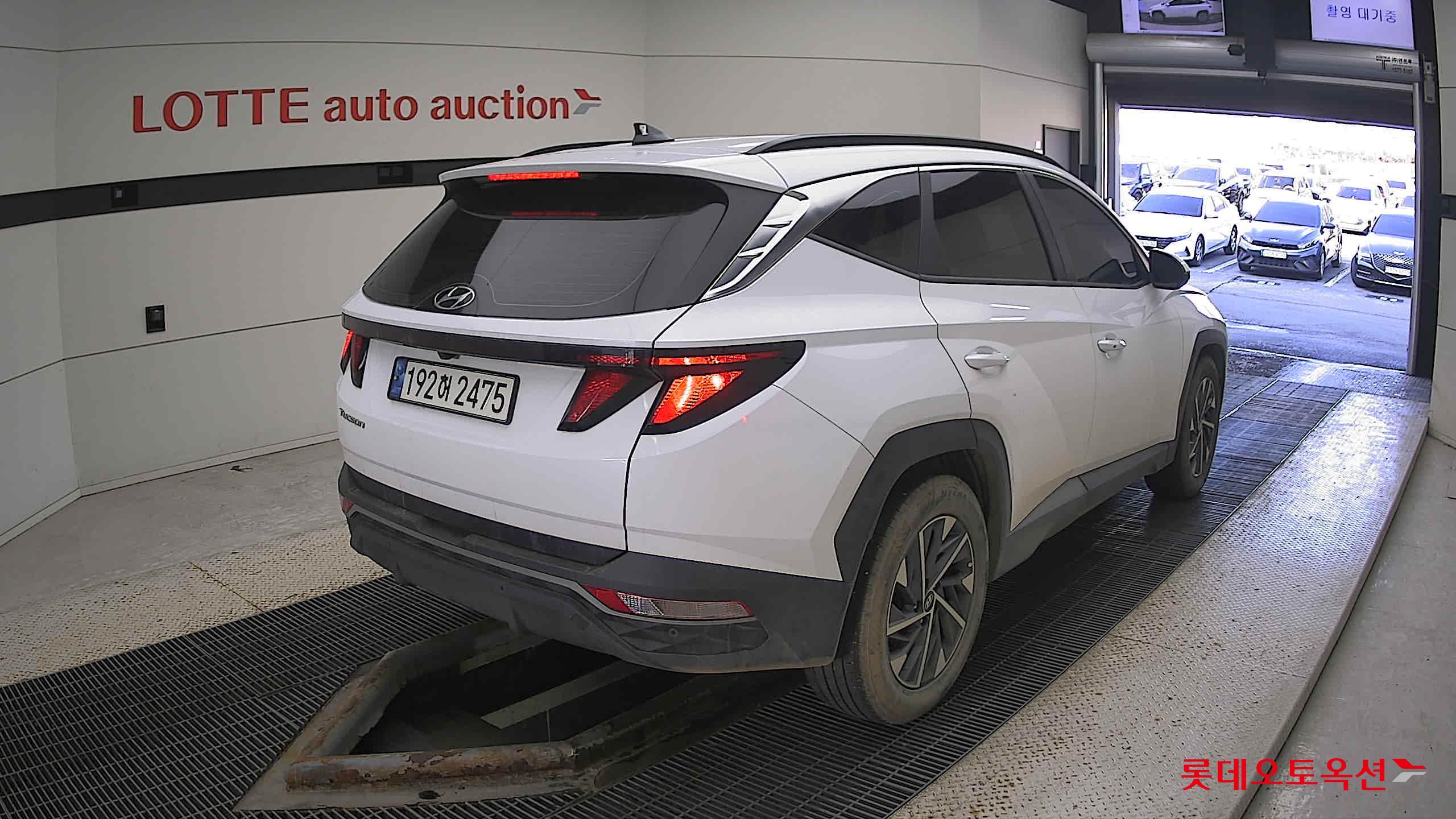 Hyundai Tucson 2023 Creamy White Pearl из Кореи, фото 4