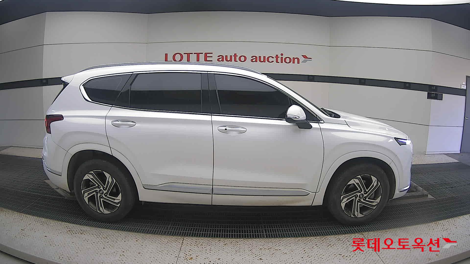 Hyundai Santa Fe 2022 Creamy White Pearl (optional) из Кореи, фото 3