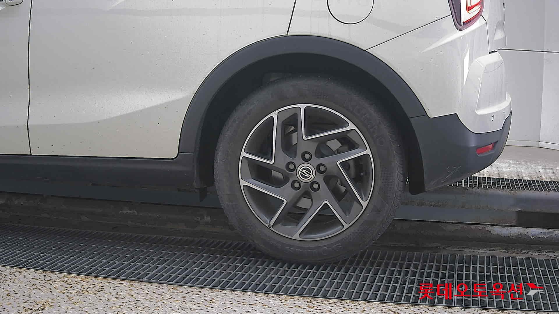 SsangYong Tivoli id 3471593 из Кореи 22