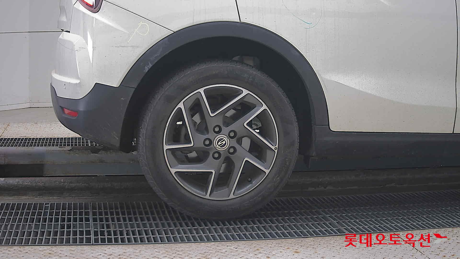 SsangYong Tivoli id 3471593 из Кореи 24