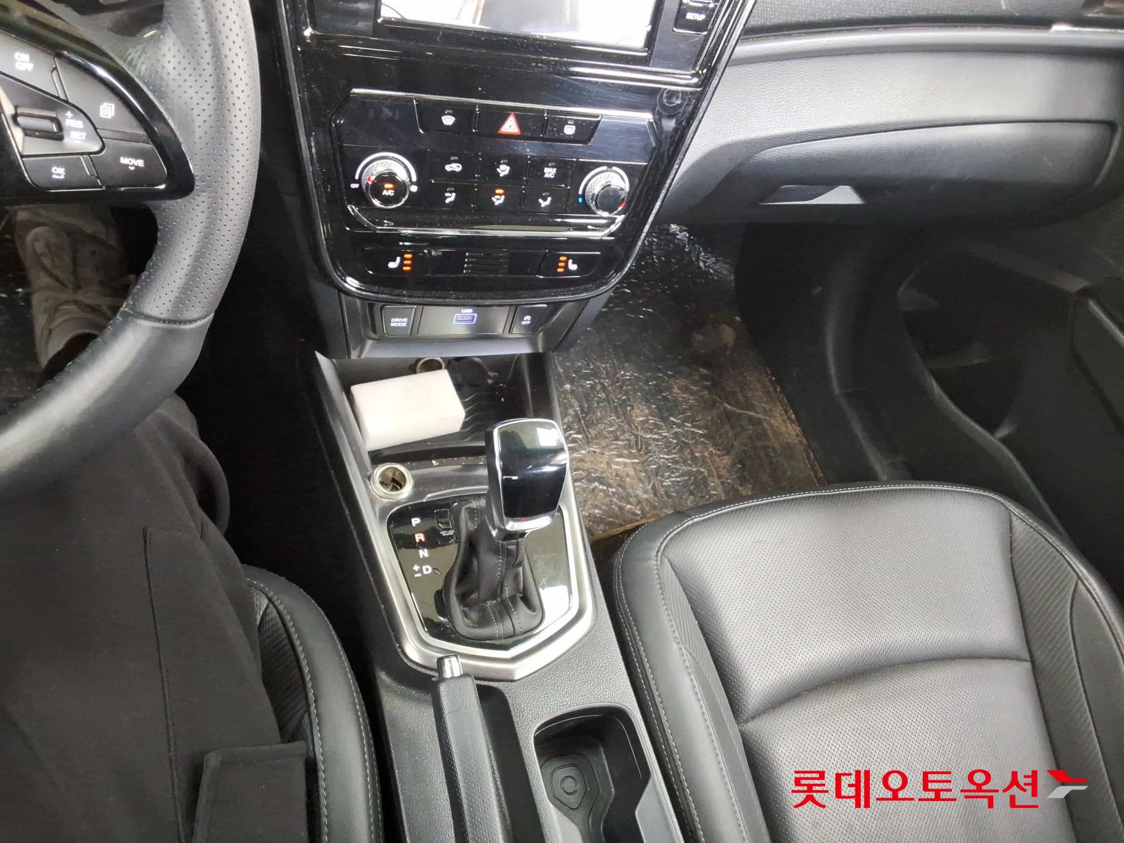 SsangYong Tivoli id 3471593 из Кореи 32