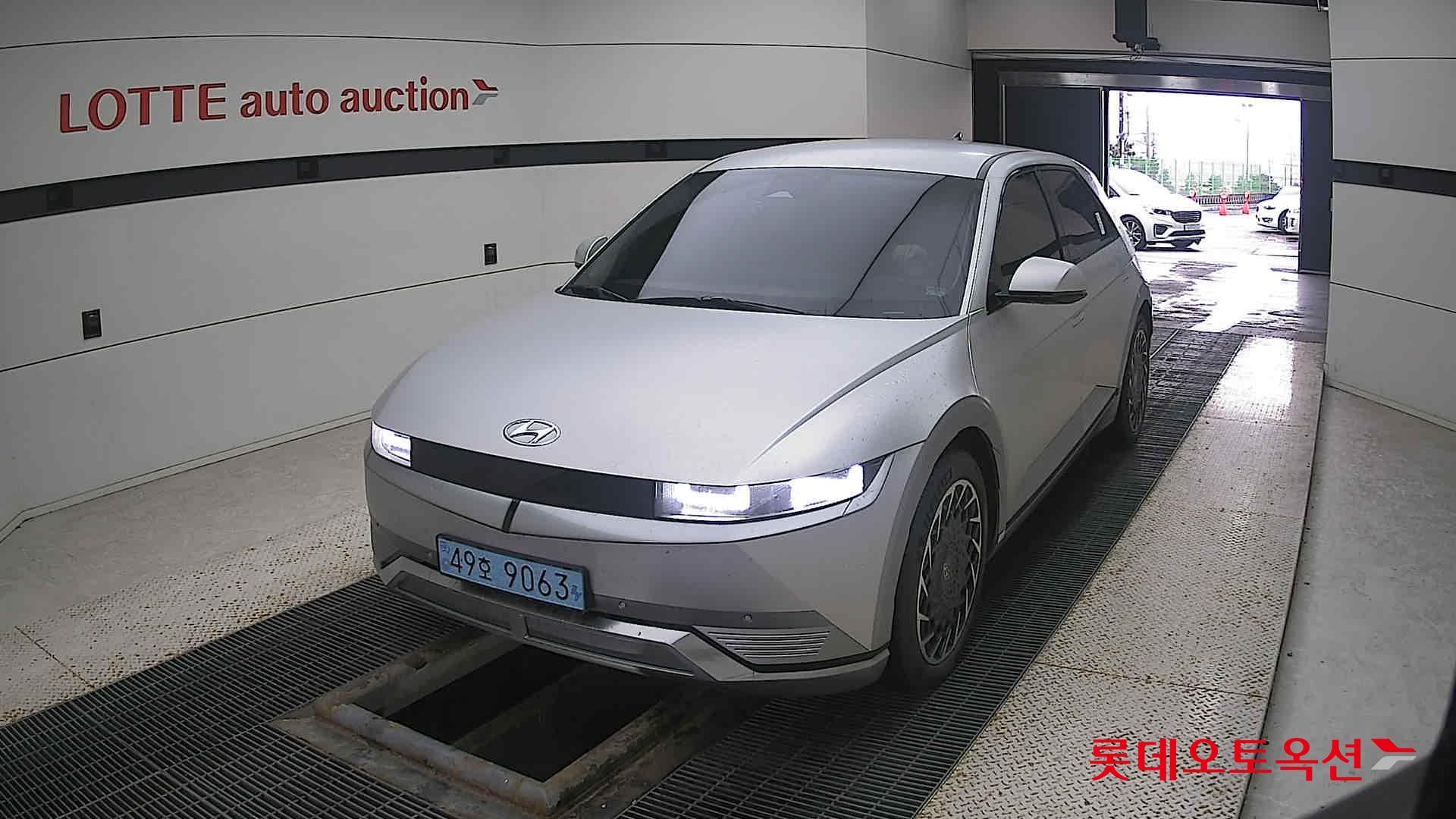 Hyundai IONIQ 5 2022 Gravity Gold Mat из Кореи