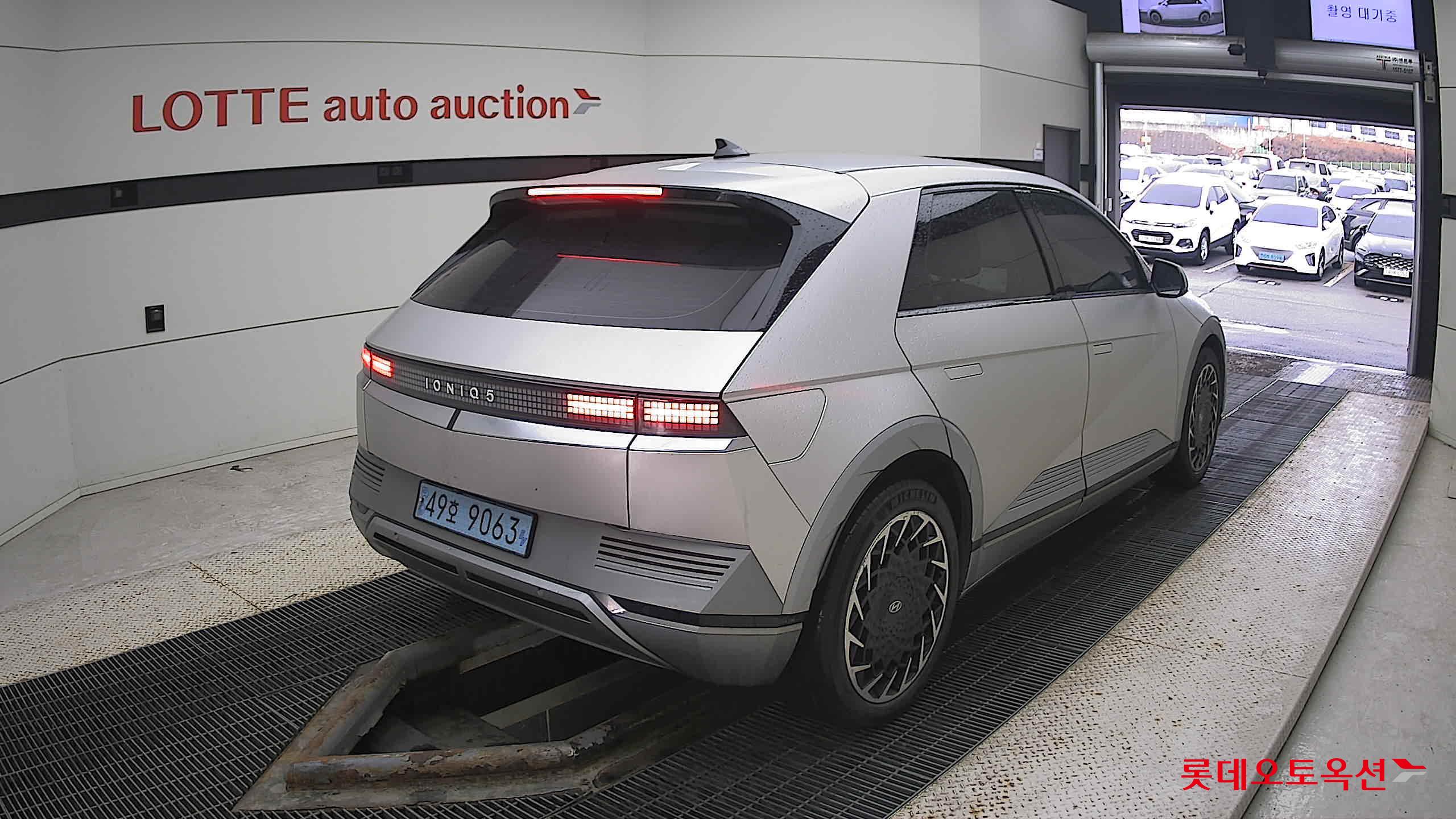 Hyundai IONIQ 5 2022 Gravity Gold Mat из Кореи, фото 4