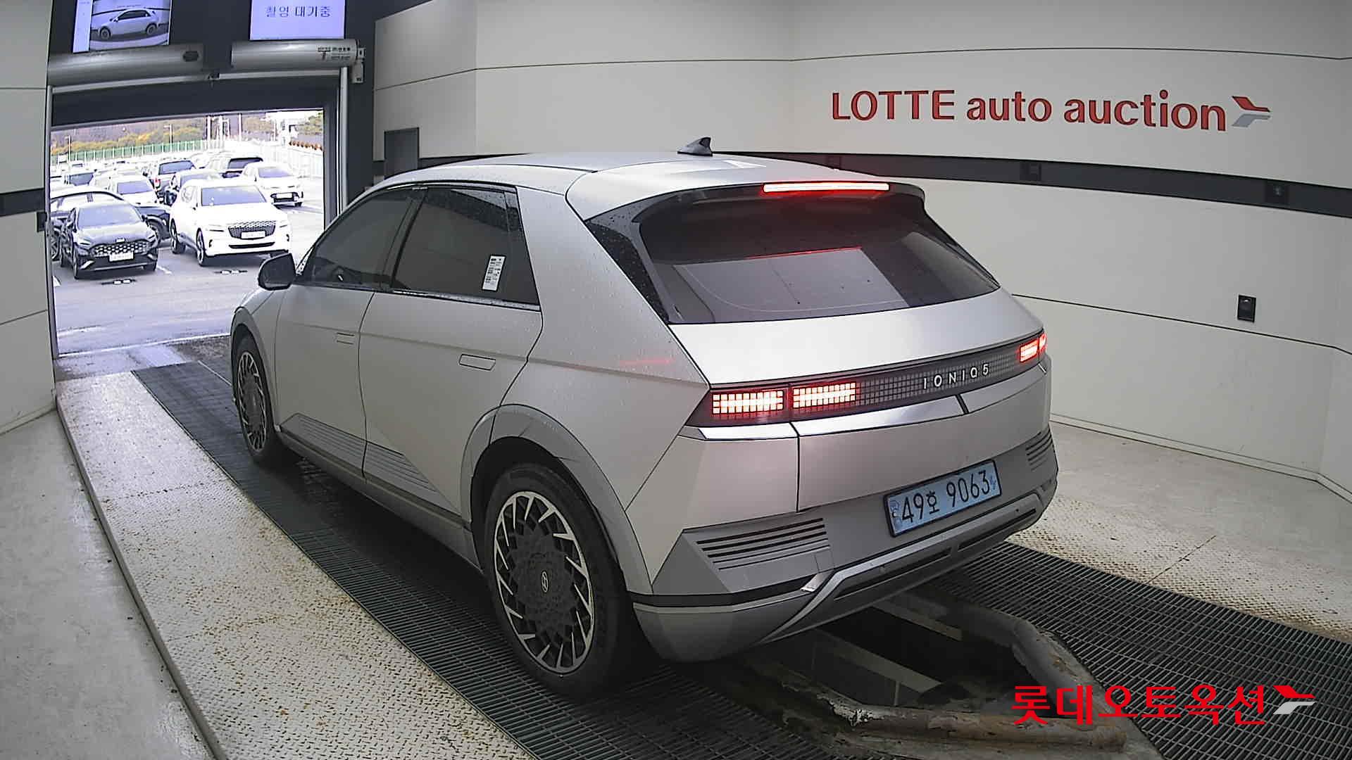 Hyundai IONIQ 5 2022 Gravity Gold Mat из Кореи, фото 6