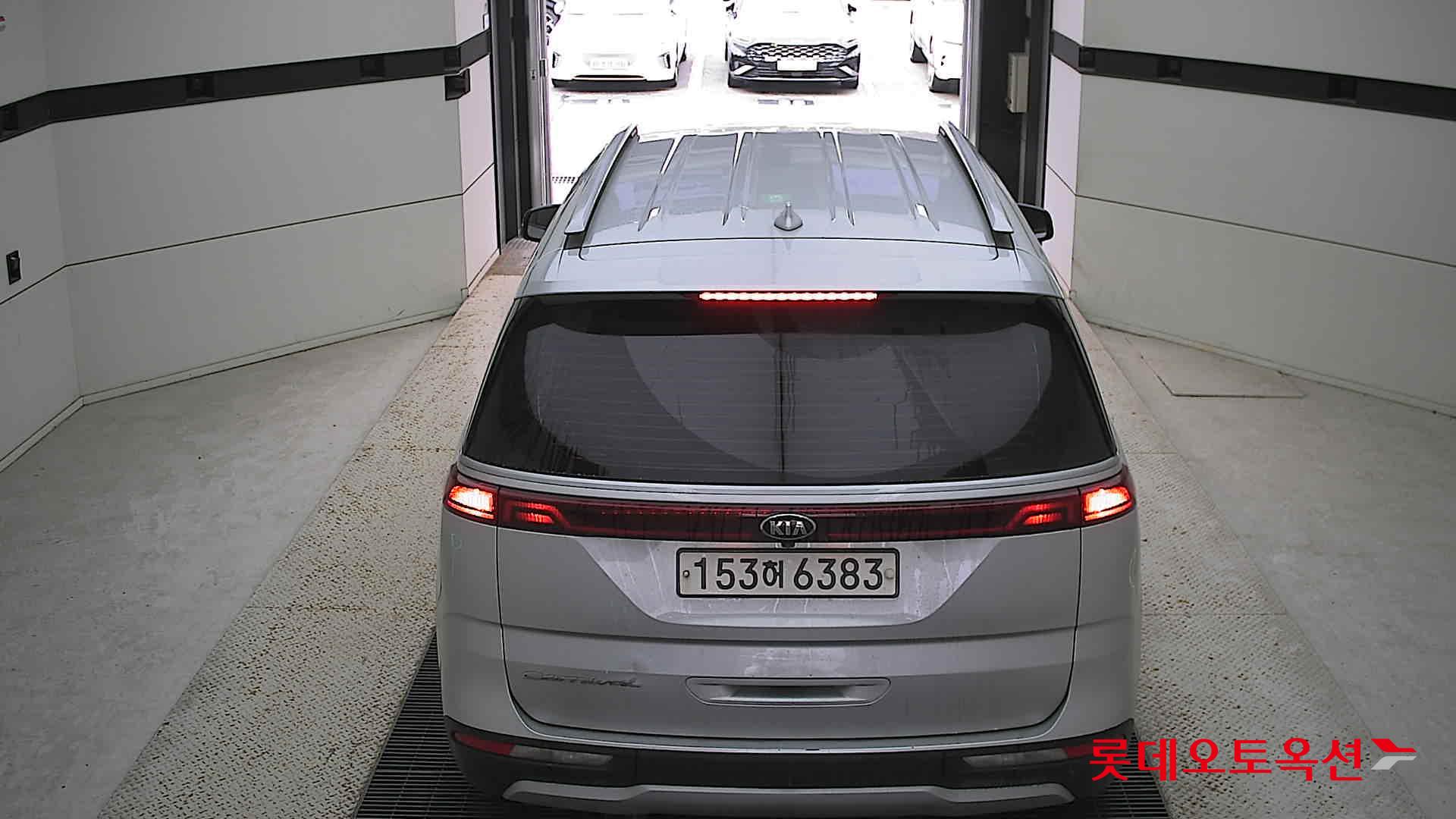 Kia Carnival 2021 Silky Silver из Кореи, фото 5