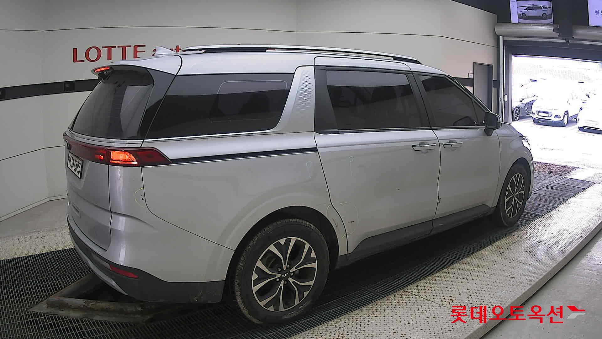 Kia Carnival id 3471550 из Кореи 19