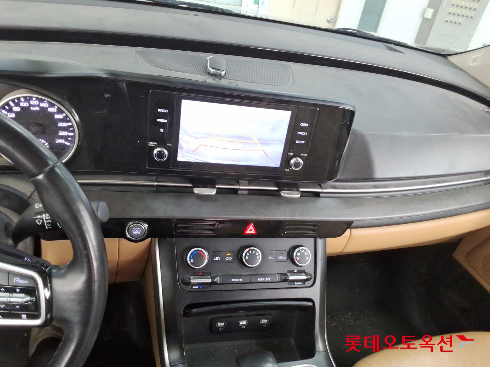 Kia Carnival id 3471550 из Кореи 31