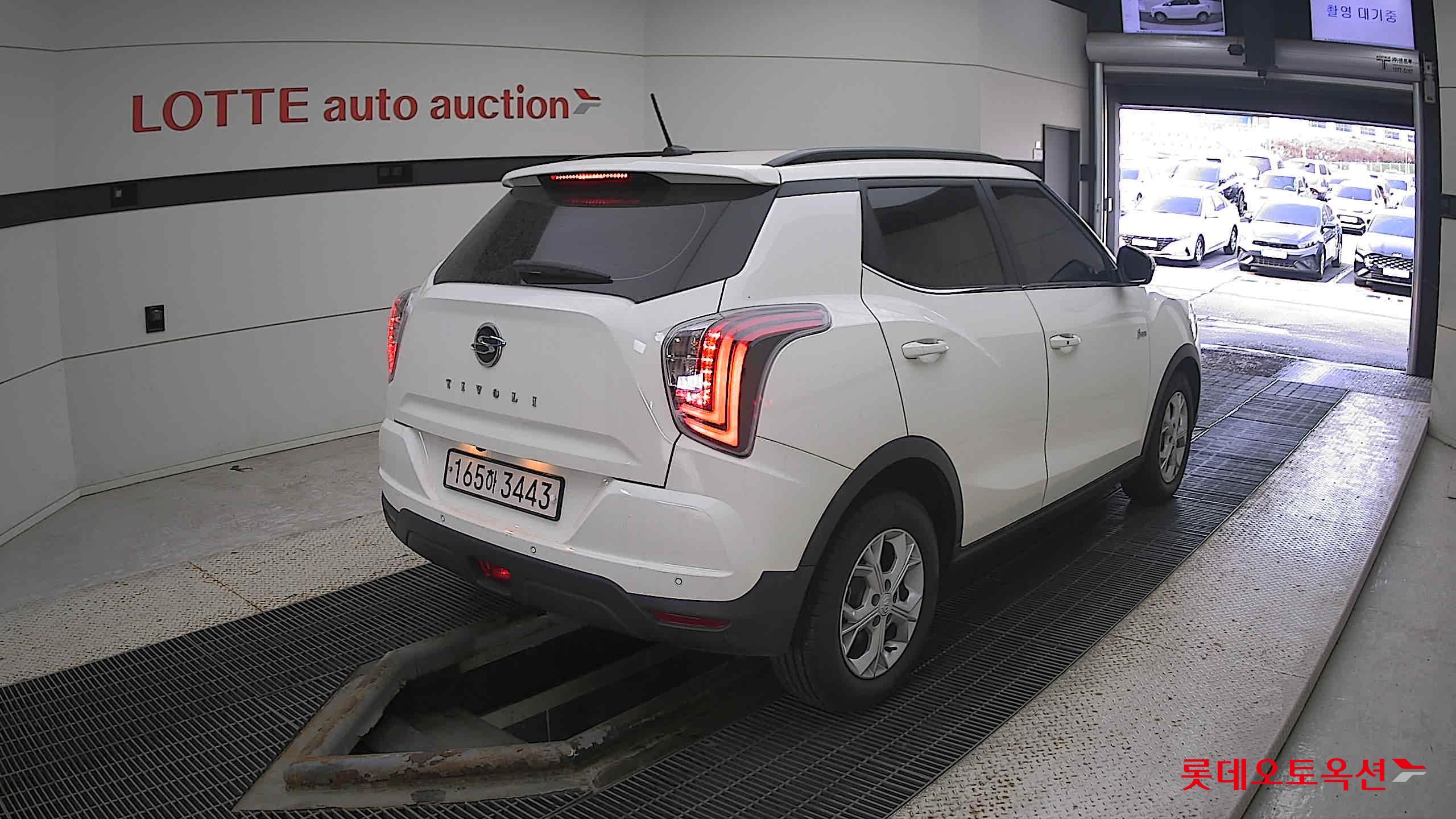 SsangYong Tivoli 2022 Grand White из Кореи, фото 4