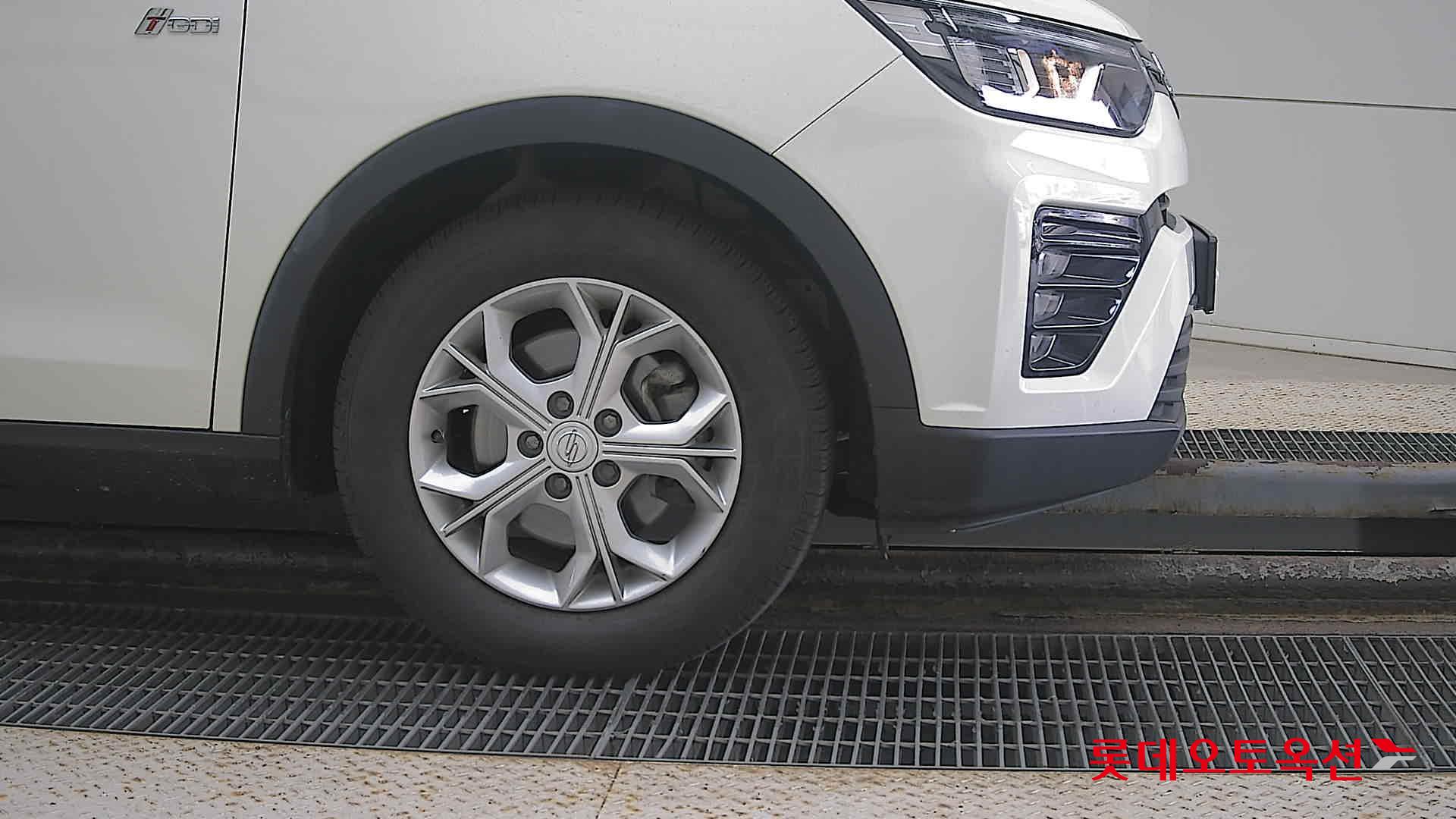 SsangYong Tivoli id 3466760 из Кореи 23