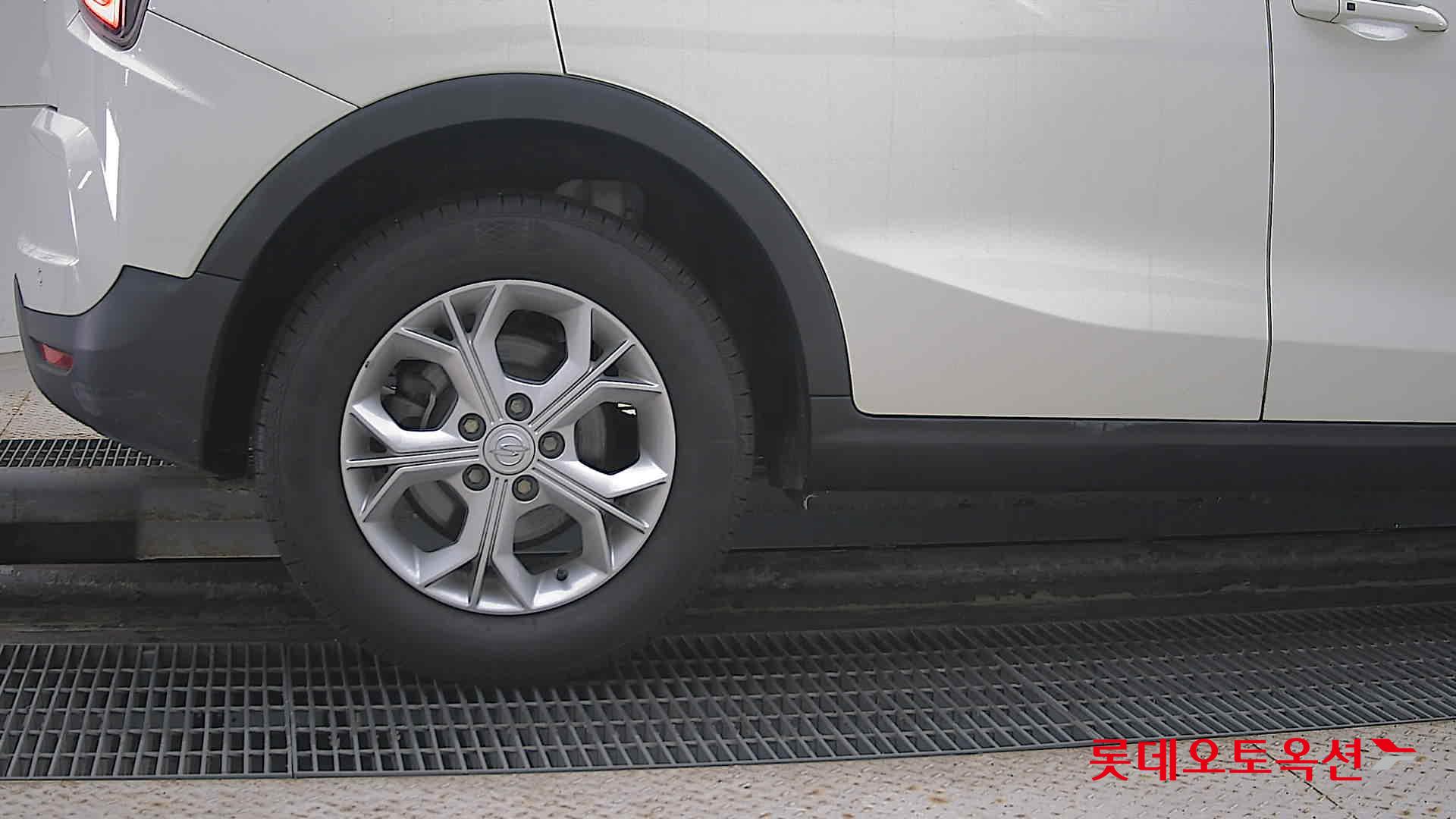 SsangYong Tivoli id 3466760 из Кореи 24