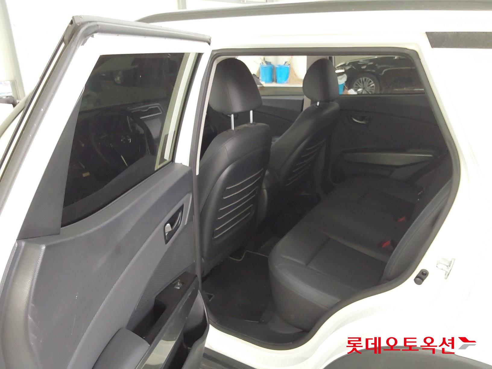 SsangYong Tivoli id 3466760 из Кореи 36