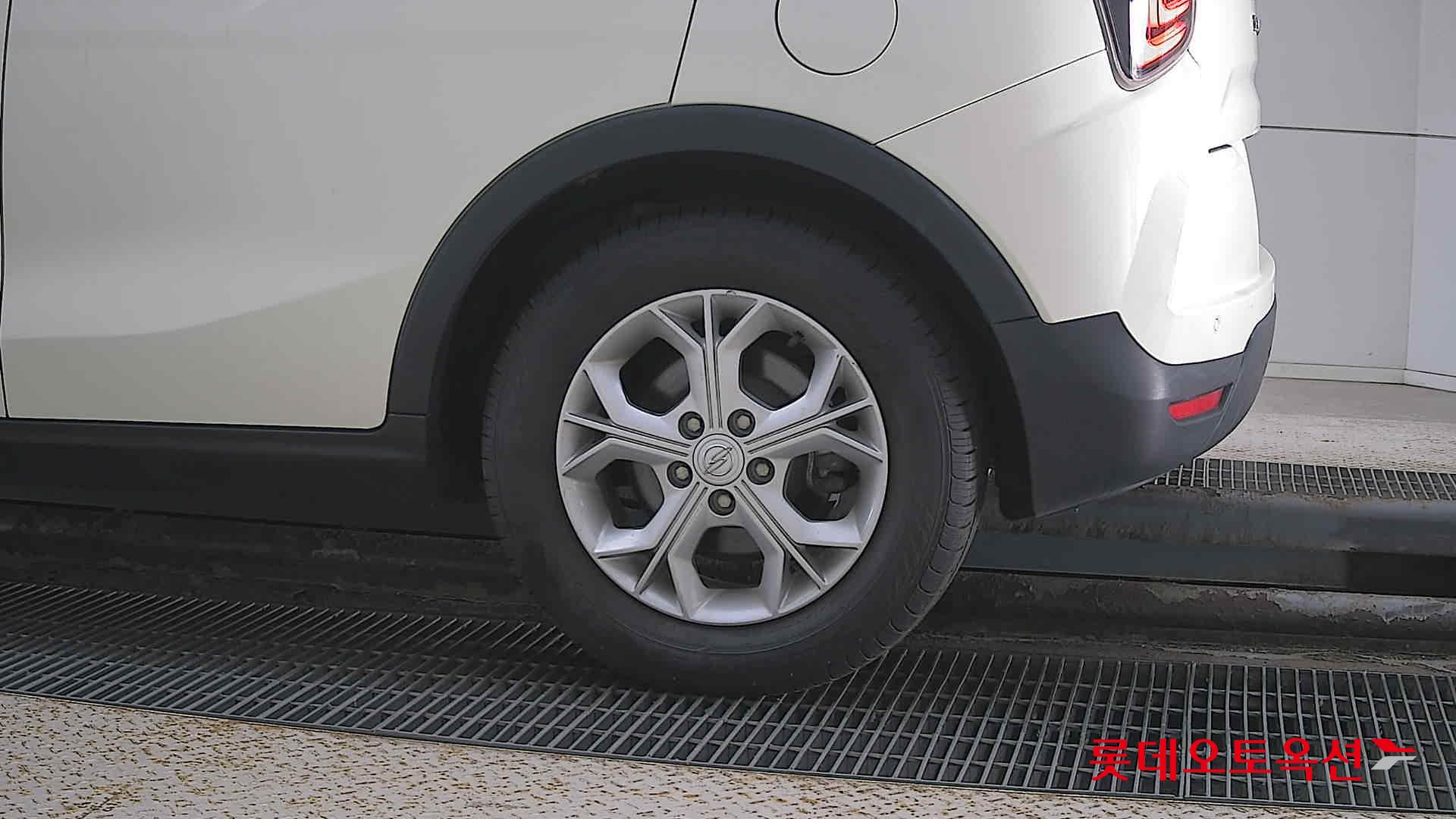 SsangYong Tivoli id 3476496 из Кореи 22