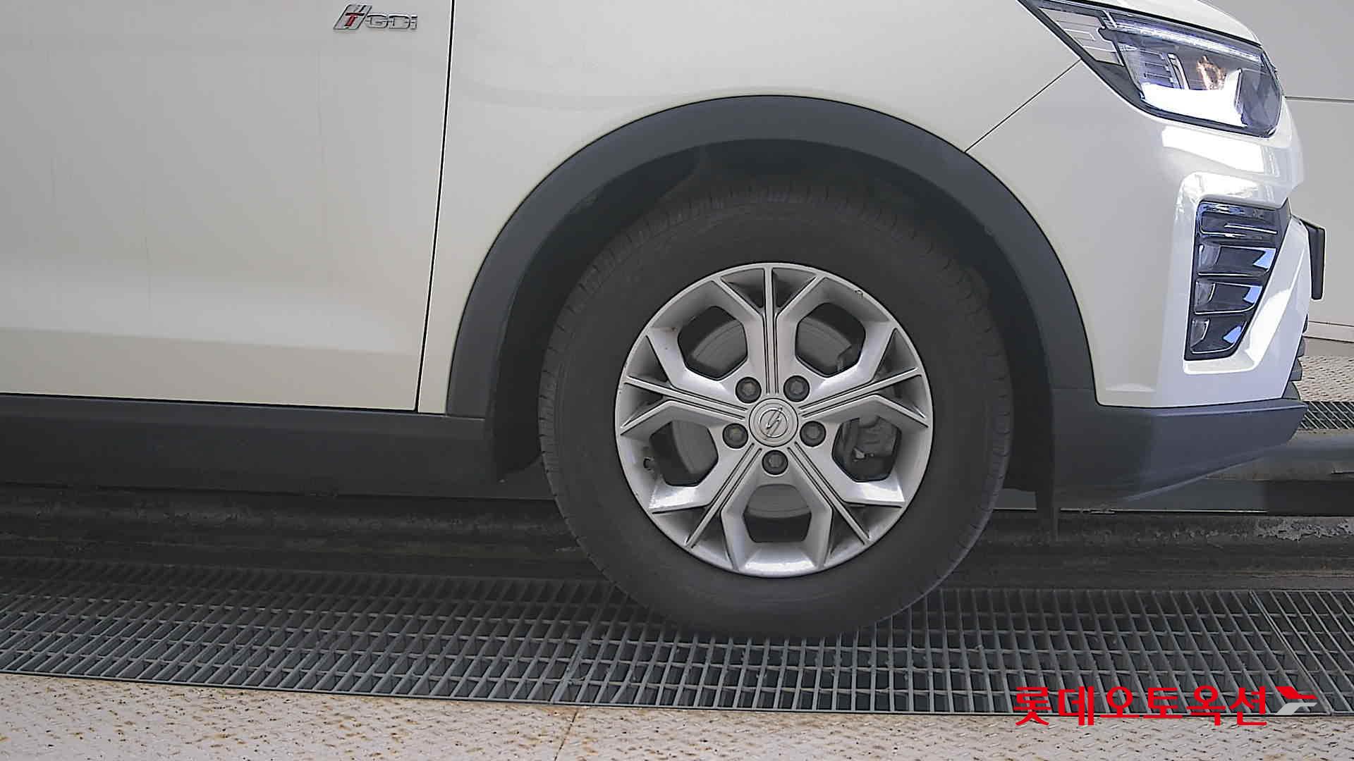 SsangYong Tivoli id 3476496 из Кореи 23