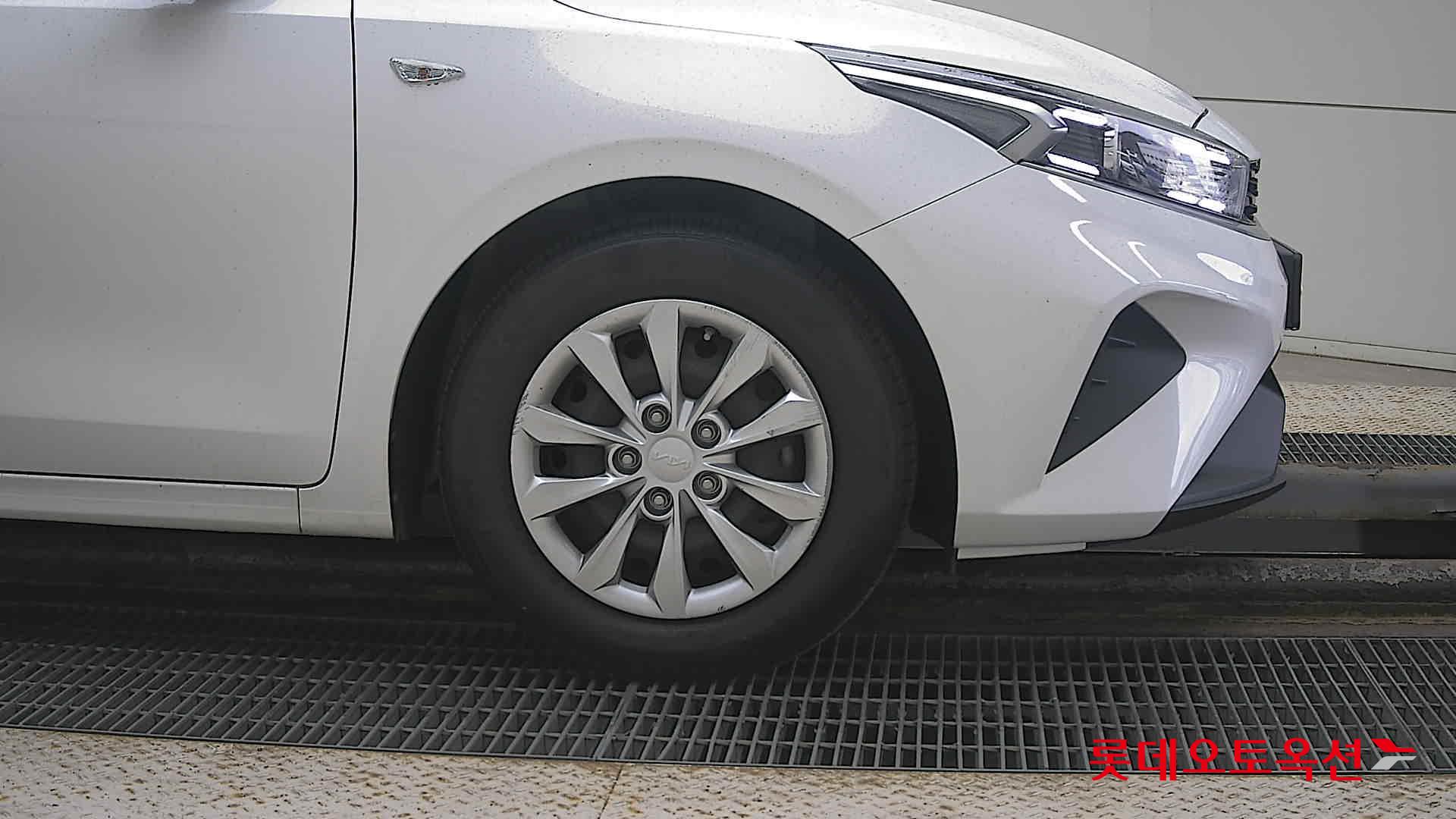 Kia K3 id 3461996 из Кореи 23