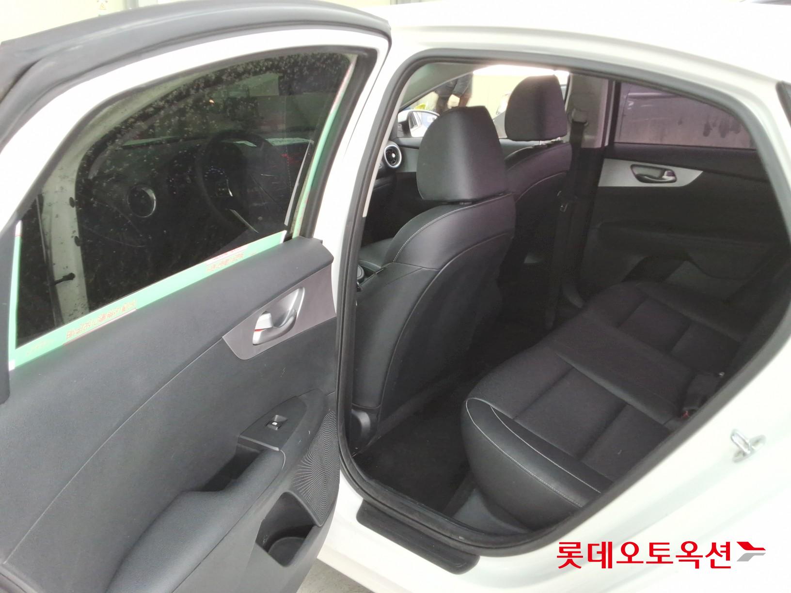 Kia K3 id 3461996 из Кореи 35