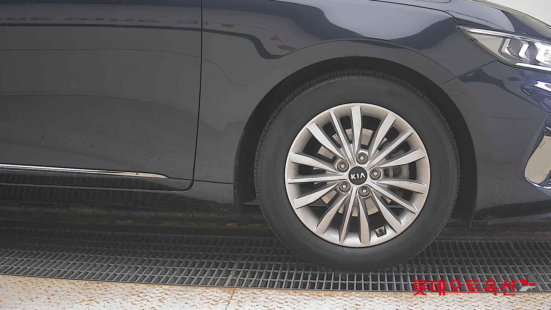 Kia K7 id 3476470 из Кореи 23