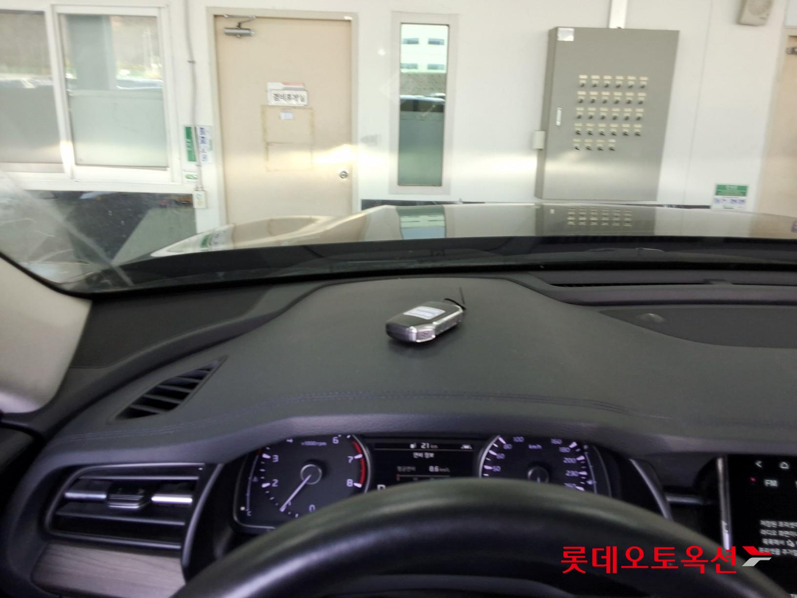 Kia K7 id 3476470 из Кореи 33