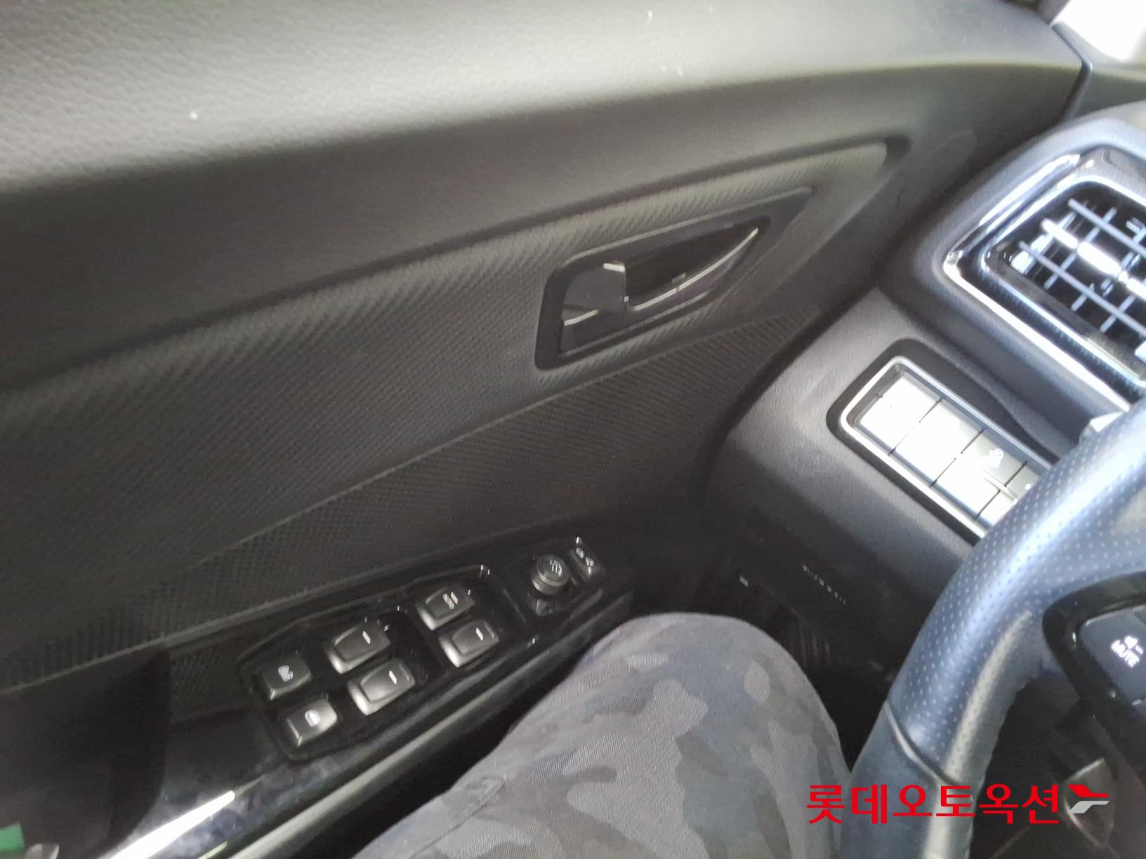 SsangYong Tivoli id 3446779 из Кореи 28