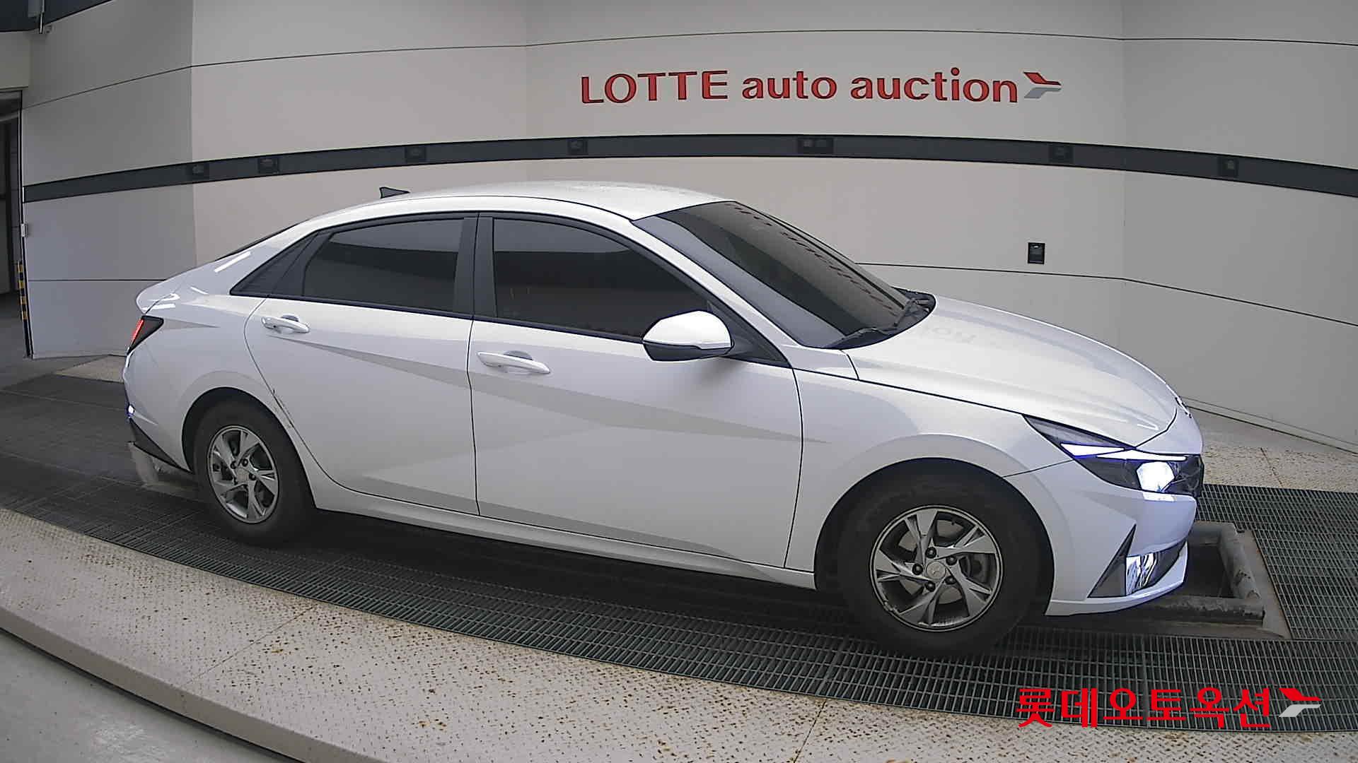 Hyundai Avante id 3441767 из Кореи 17