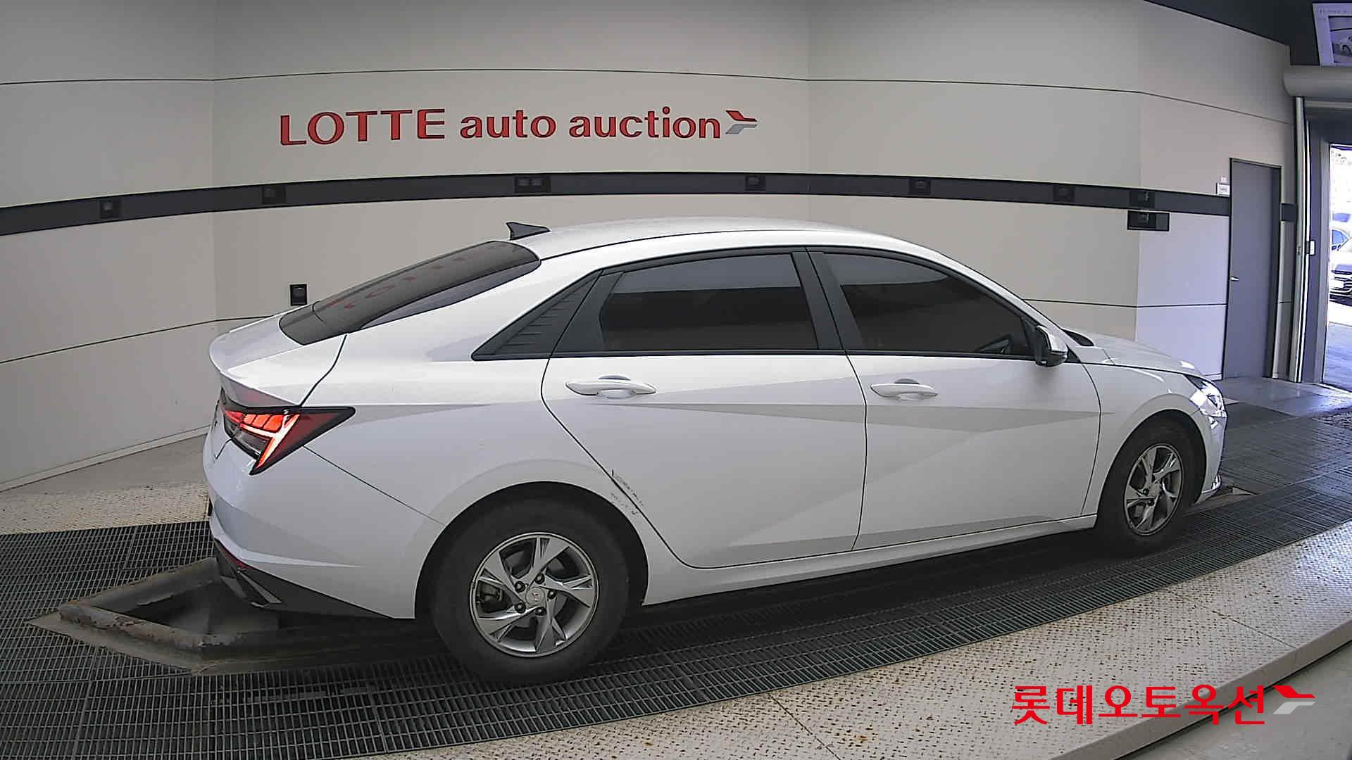 Hyundai Avante id 3441767 из Кореи 18