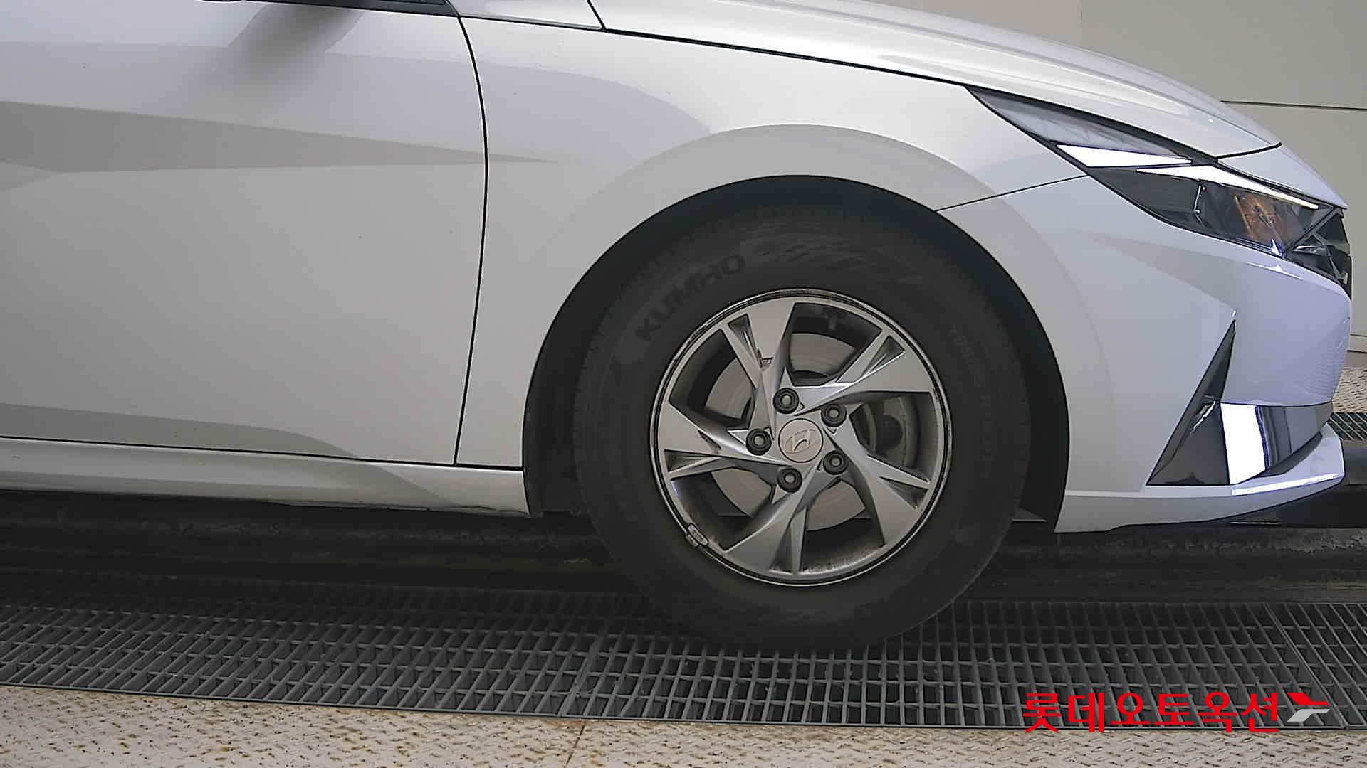 Hyundai Avante id 3441767 из Кореи 23