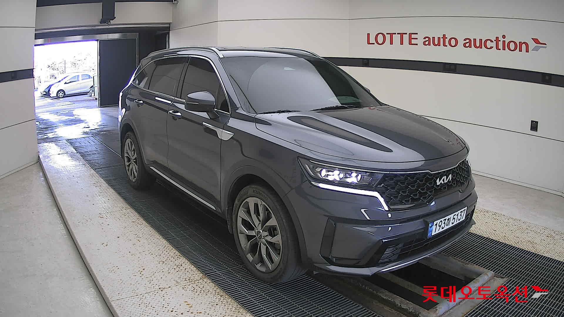 Kia Sorento 2022 Platinium Graphite из Кореи, фото 2
