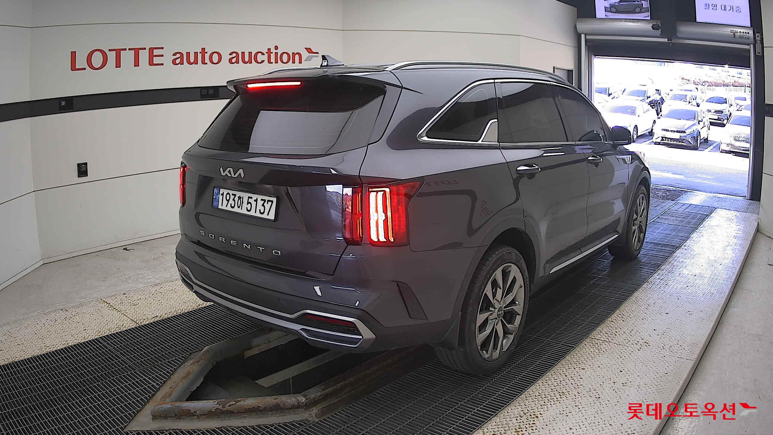 Kia Sorento 2022 Platinium Graphite из Кореи, фото 4