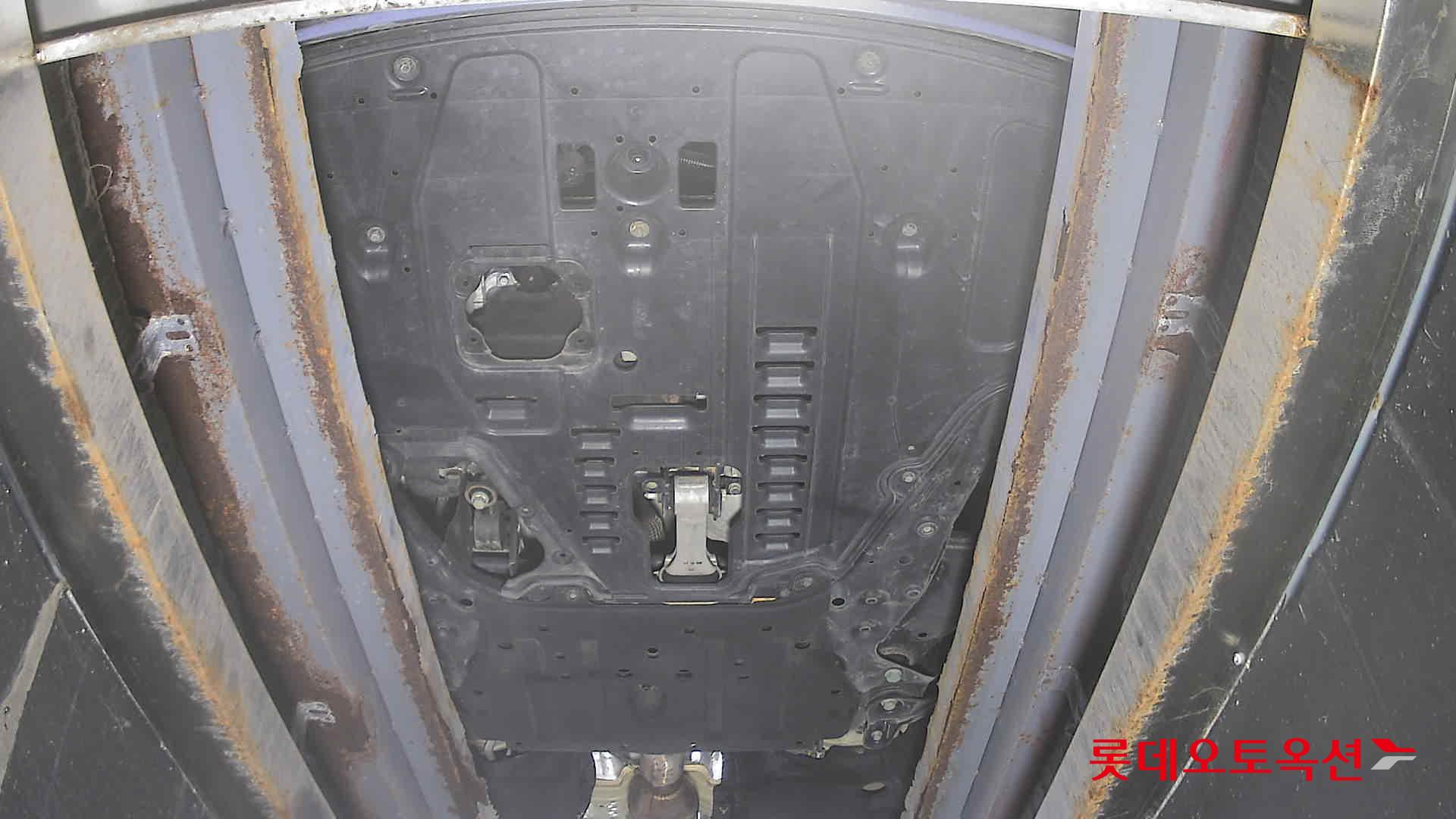 Kia Carnival id 3476469 из Кореи 26