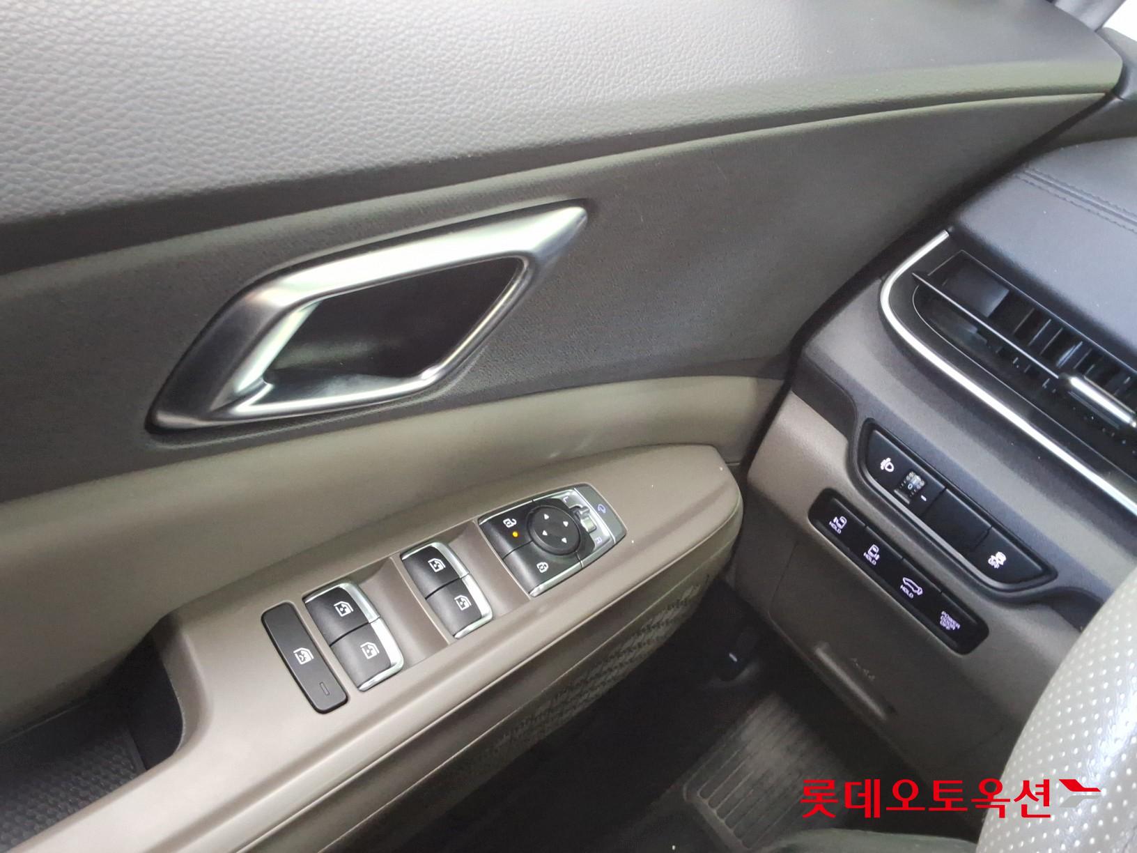 Kia Carnival id 3476469 из Кореи 28