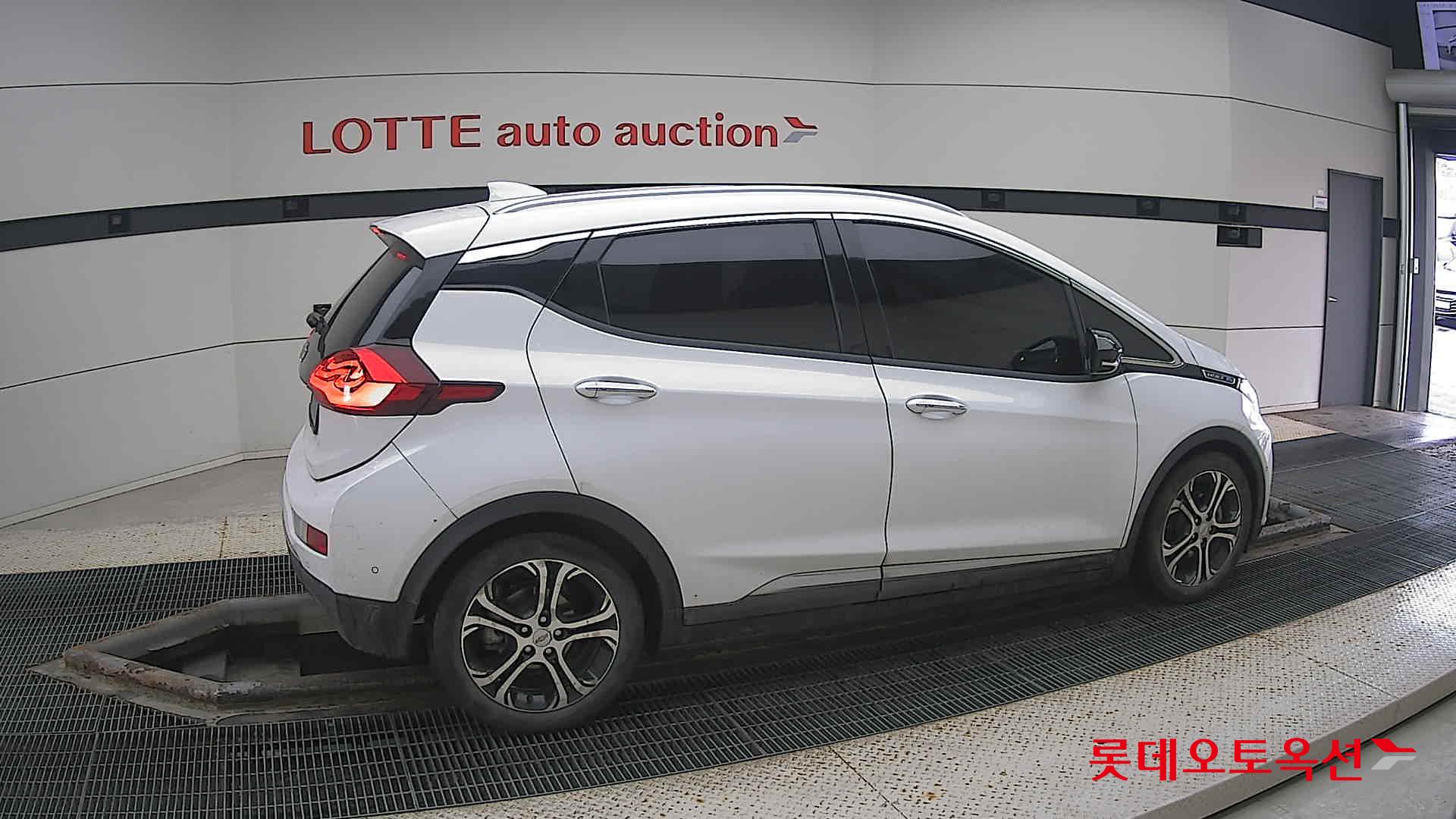 Korea G M Bolt (EV) id 3471583 из Кореи 18