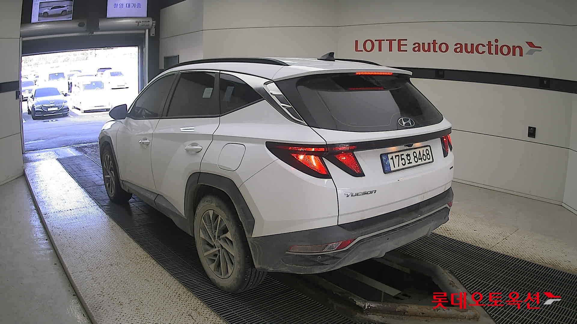 Hyundai Tucson 2023 Creamy White Pearl из Кореи, фото 6