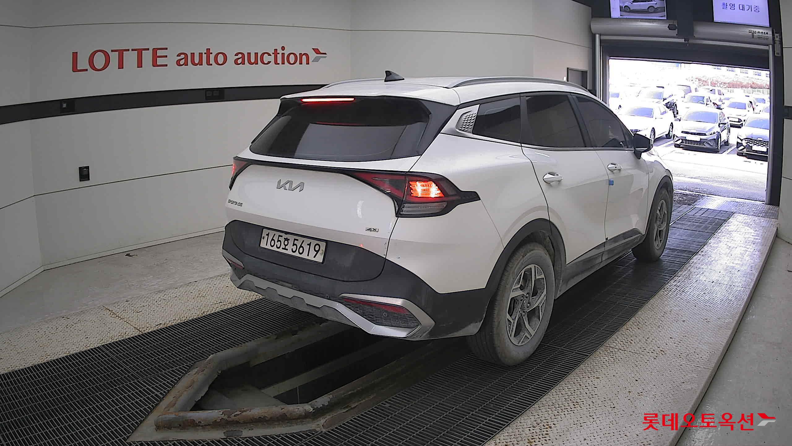 Kia Sportage 2022 Snow White Pearl (optional) из Кореи, фото 4