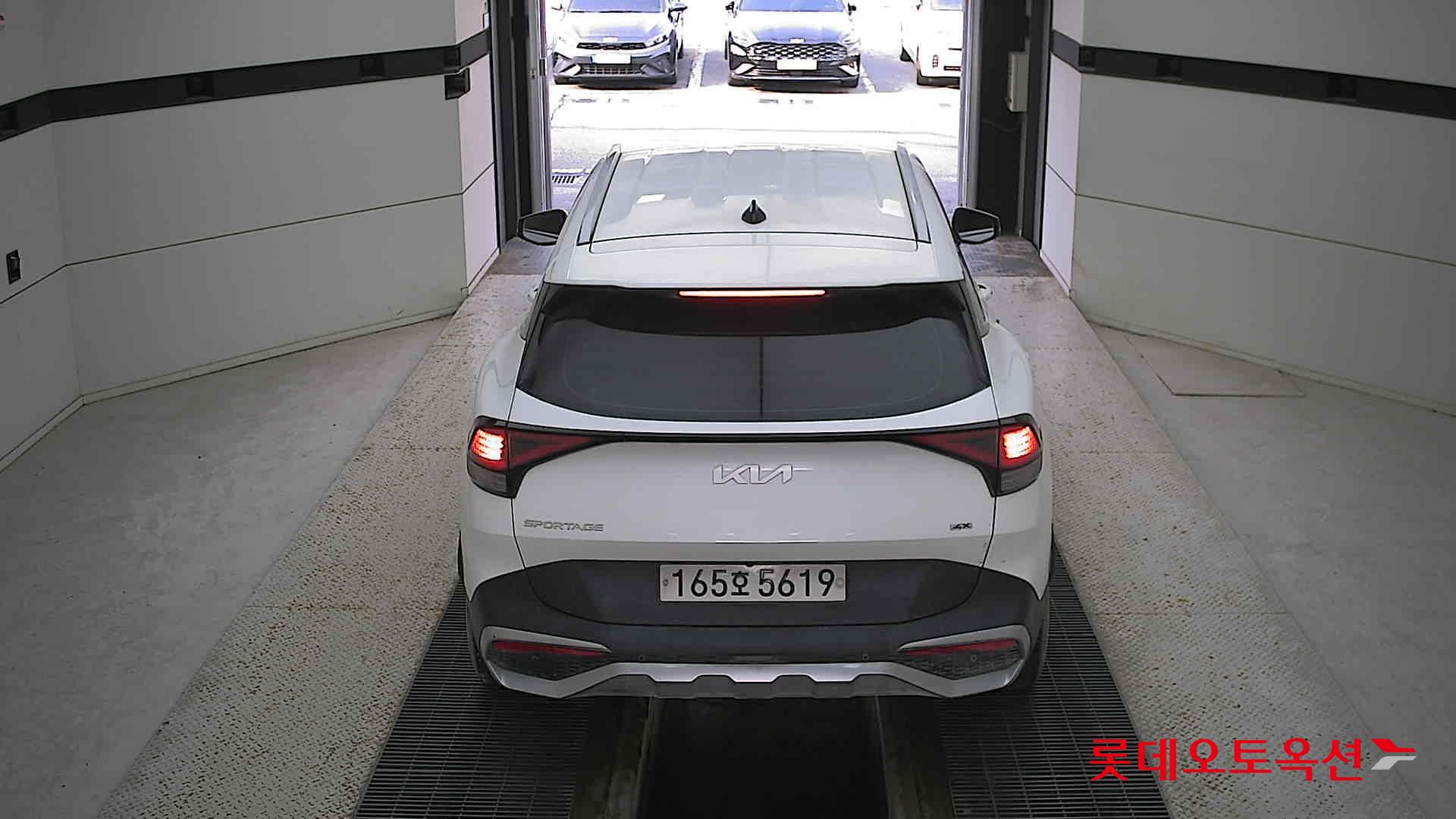 Kia Sportage 2022 Snow White Pearl (optional) из Кореи, фото 5