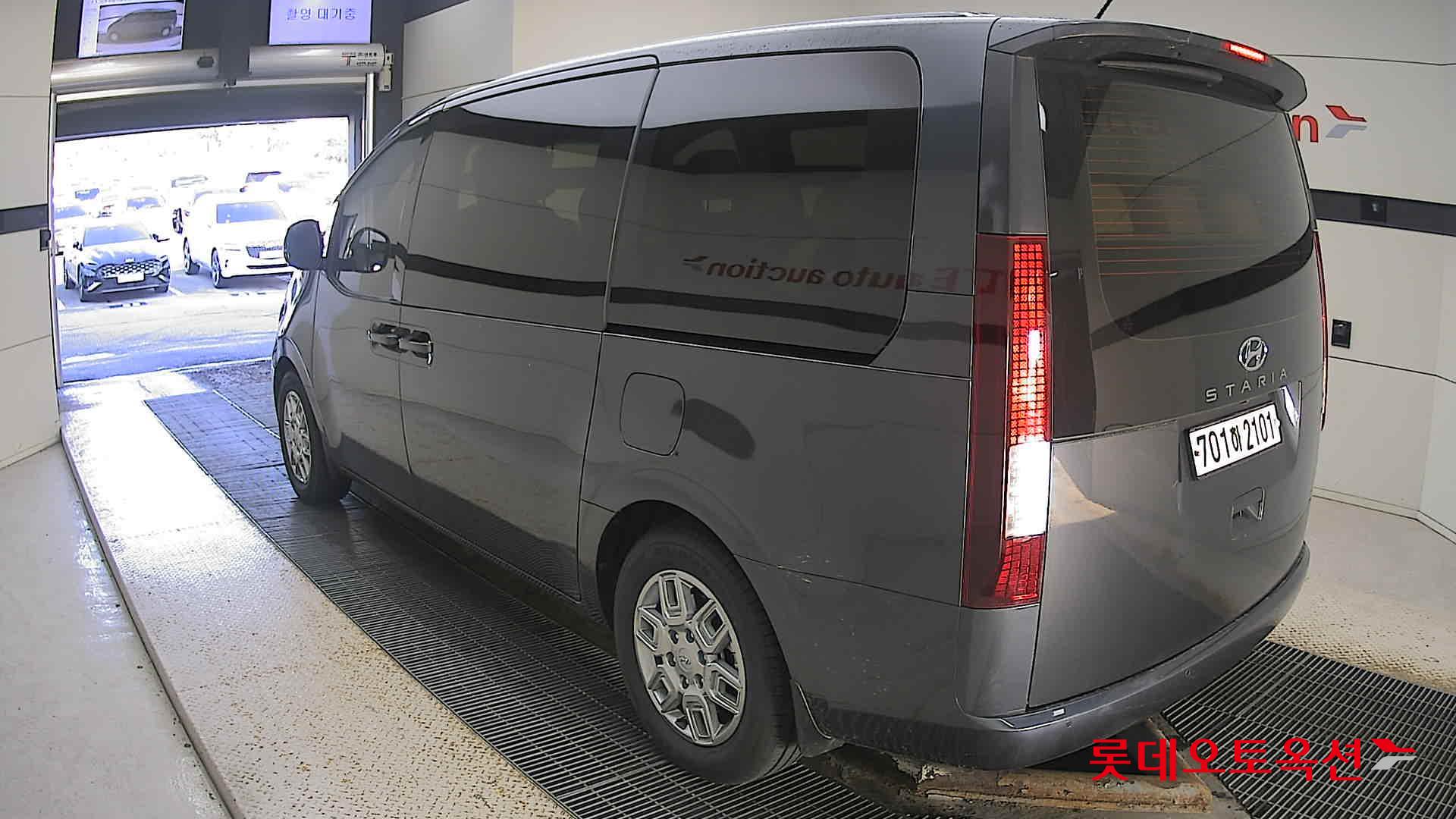 Hyundai Staria 2023 Graphite Grey Metallic из Кореи, фото 6