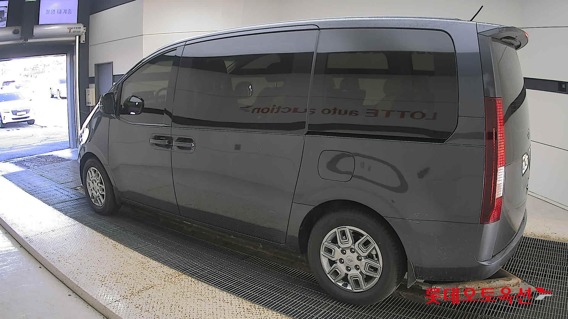 Hyundai Staria id 3476525 из Кореи 10