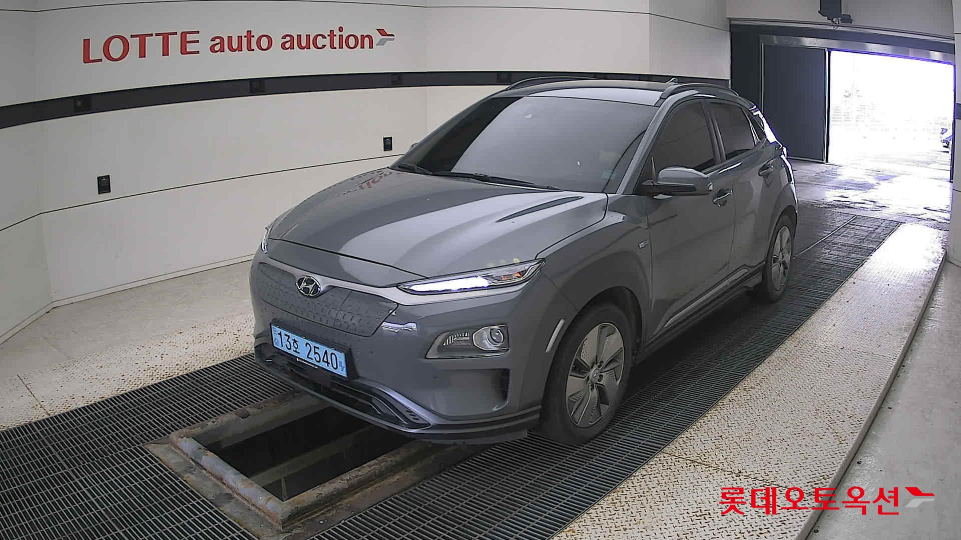 Hyundai KONA Electric id 3471624 из Кореи 14