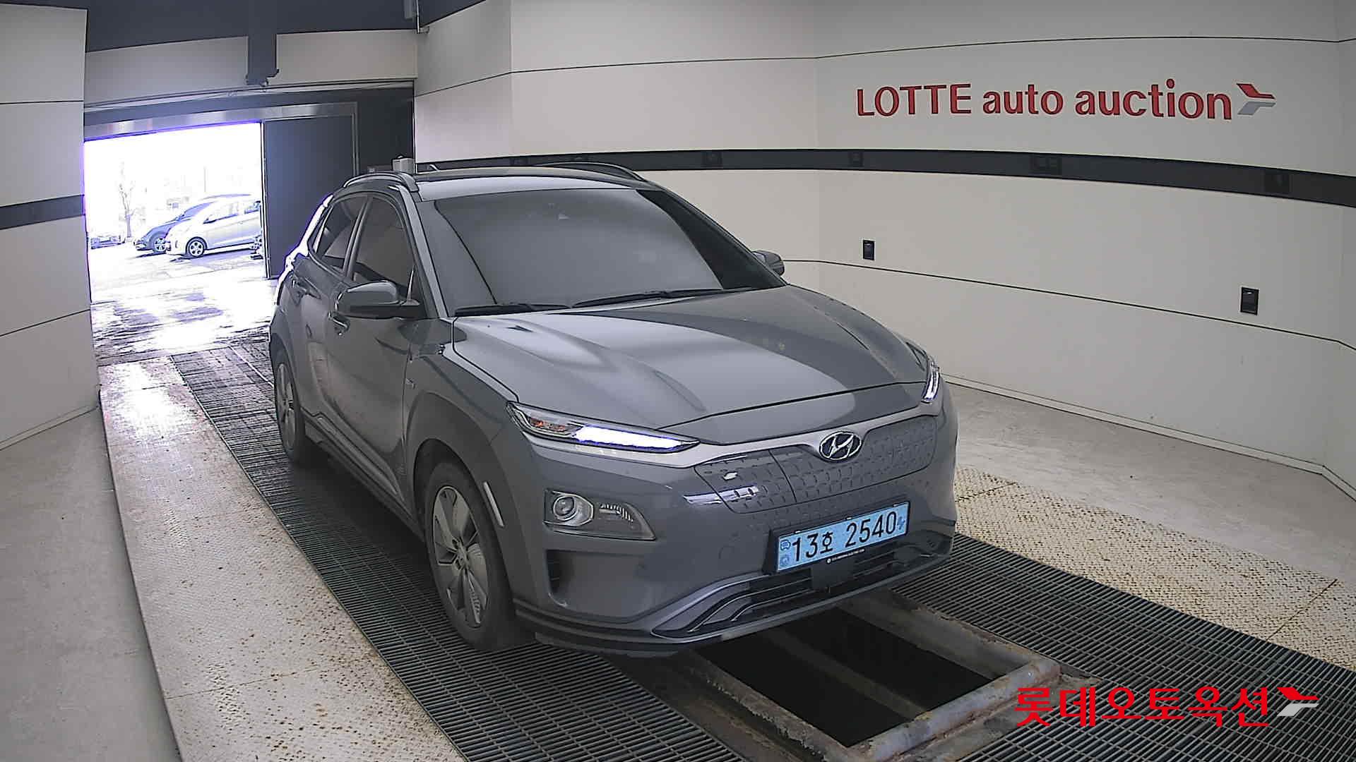 Hyundai KONA Electric id 3471624 из Кореи 15
