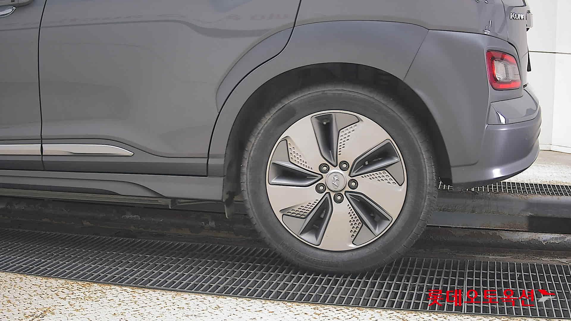 Hyundai KONA Electric id 3471624 из Кореи 22