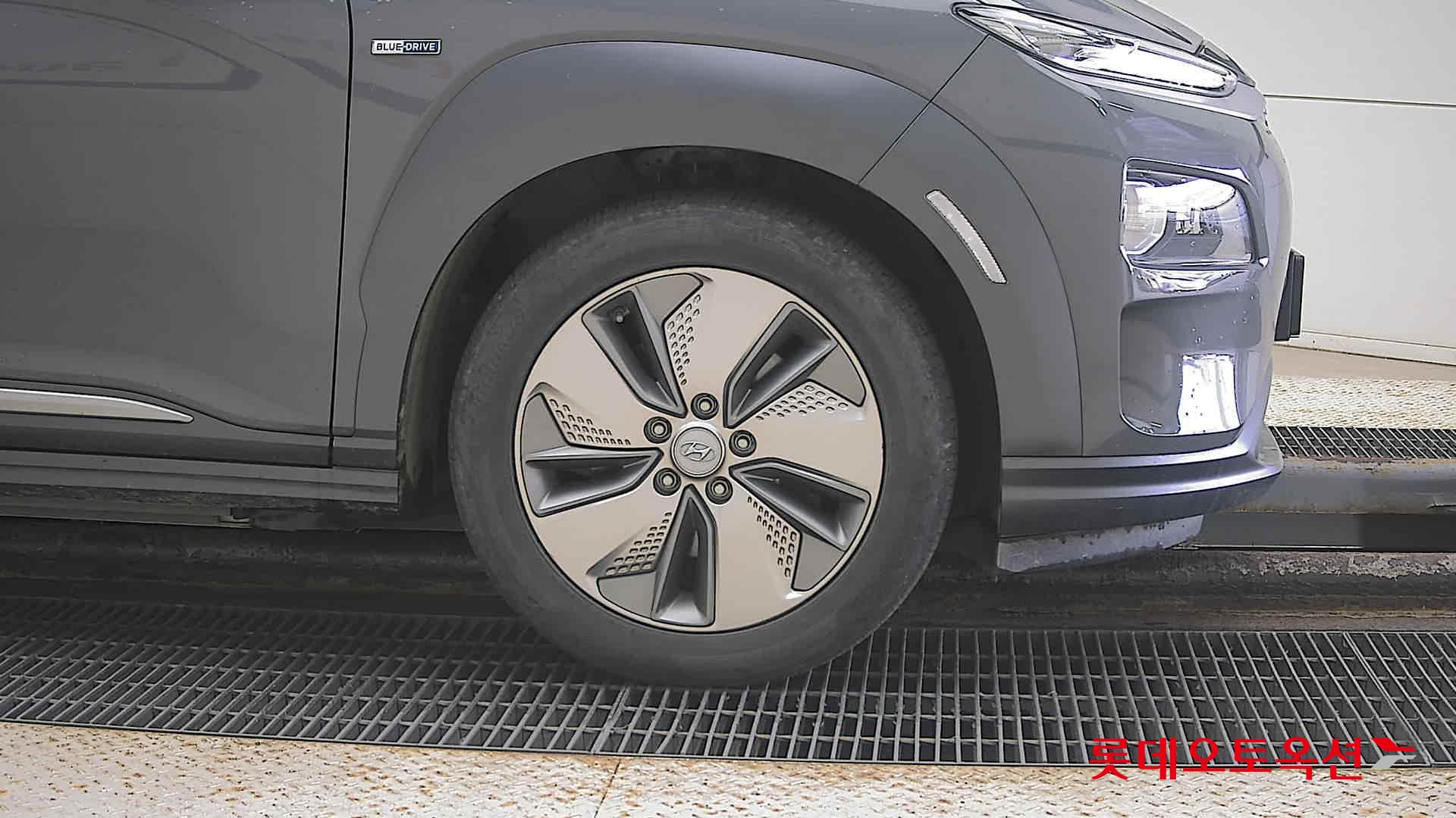 Hyundai KONA Electric id 3471624 из Кореи 23