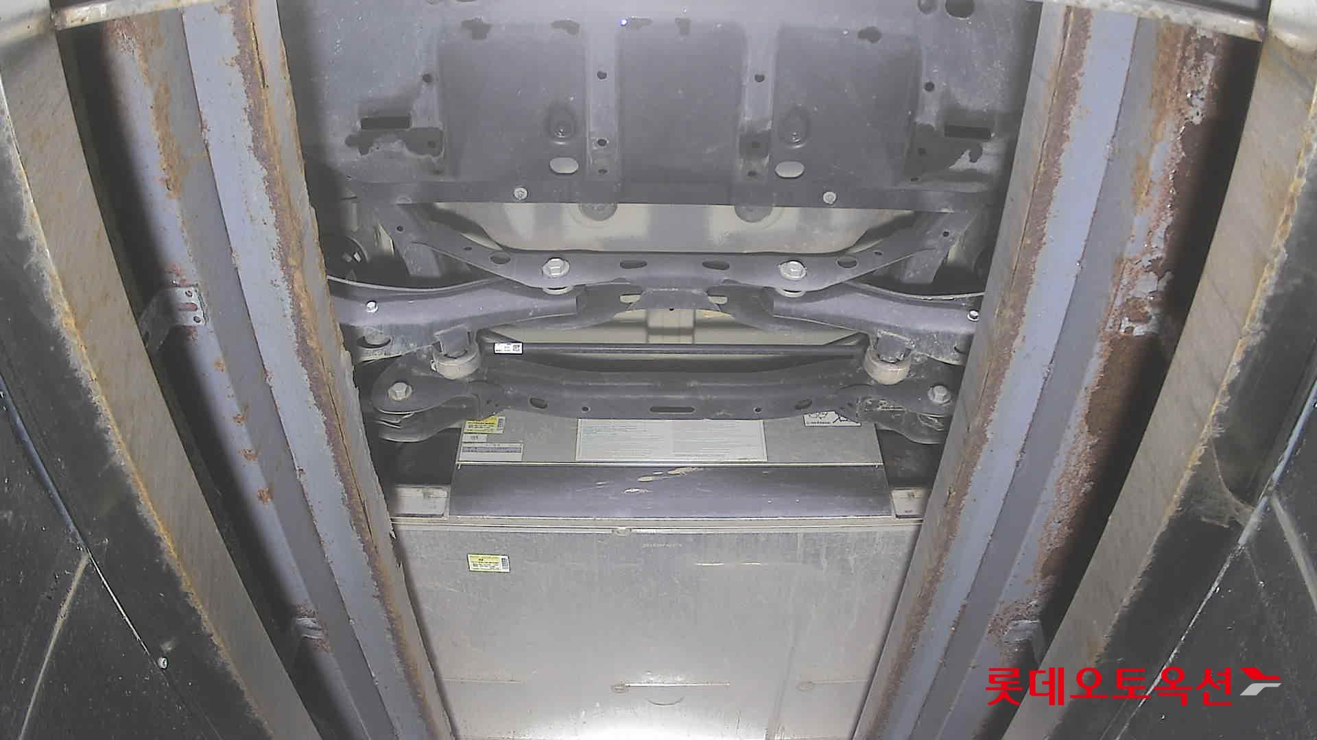 Hyundai KONA Electric id 3471624 из Кореи 27