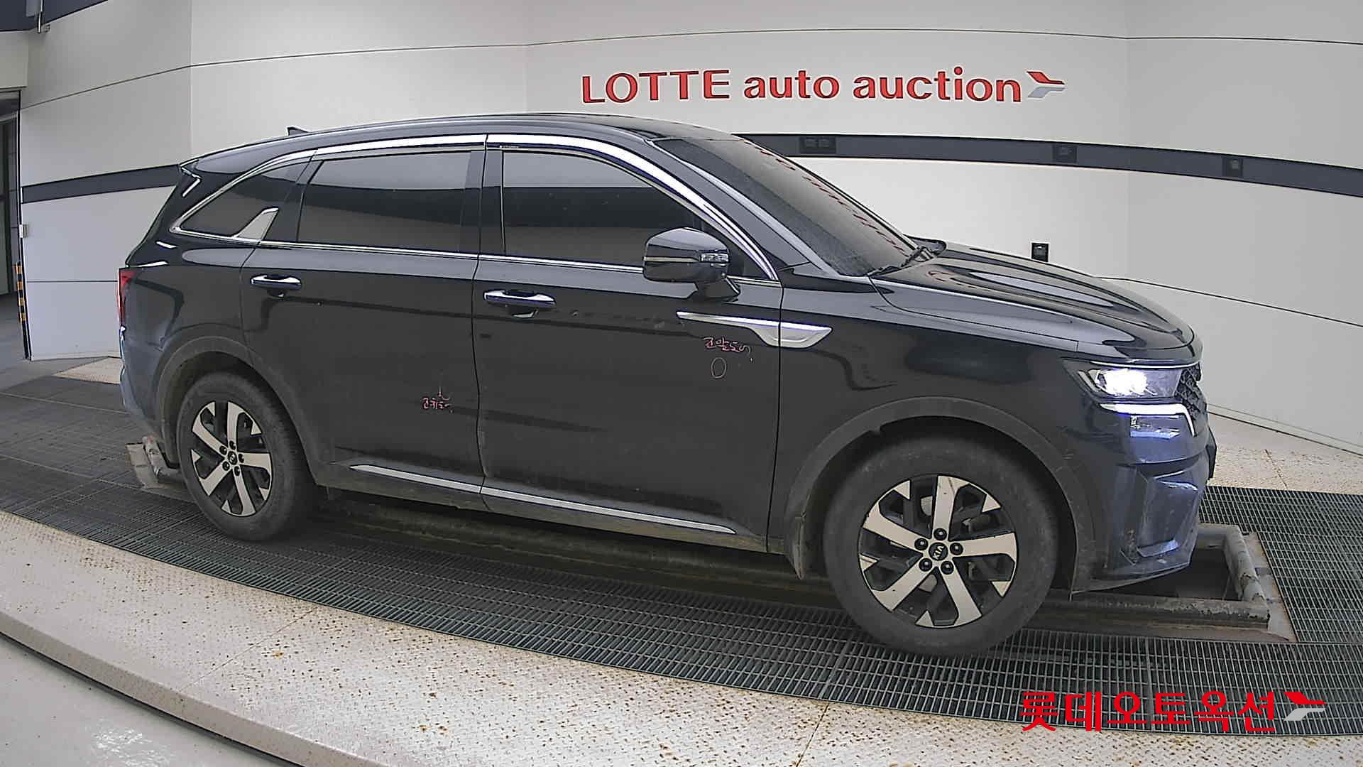 Kia Sorento id 3461984 из Кореи 17