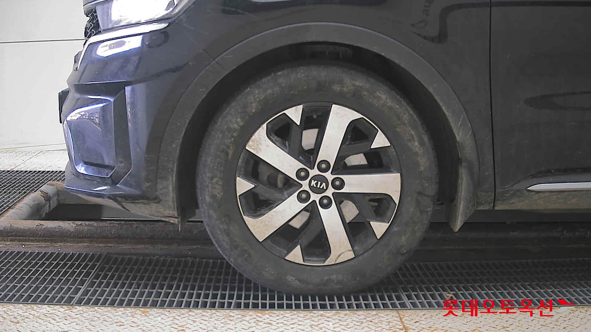 Kia Sorento id 3461984 из Кореи 21