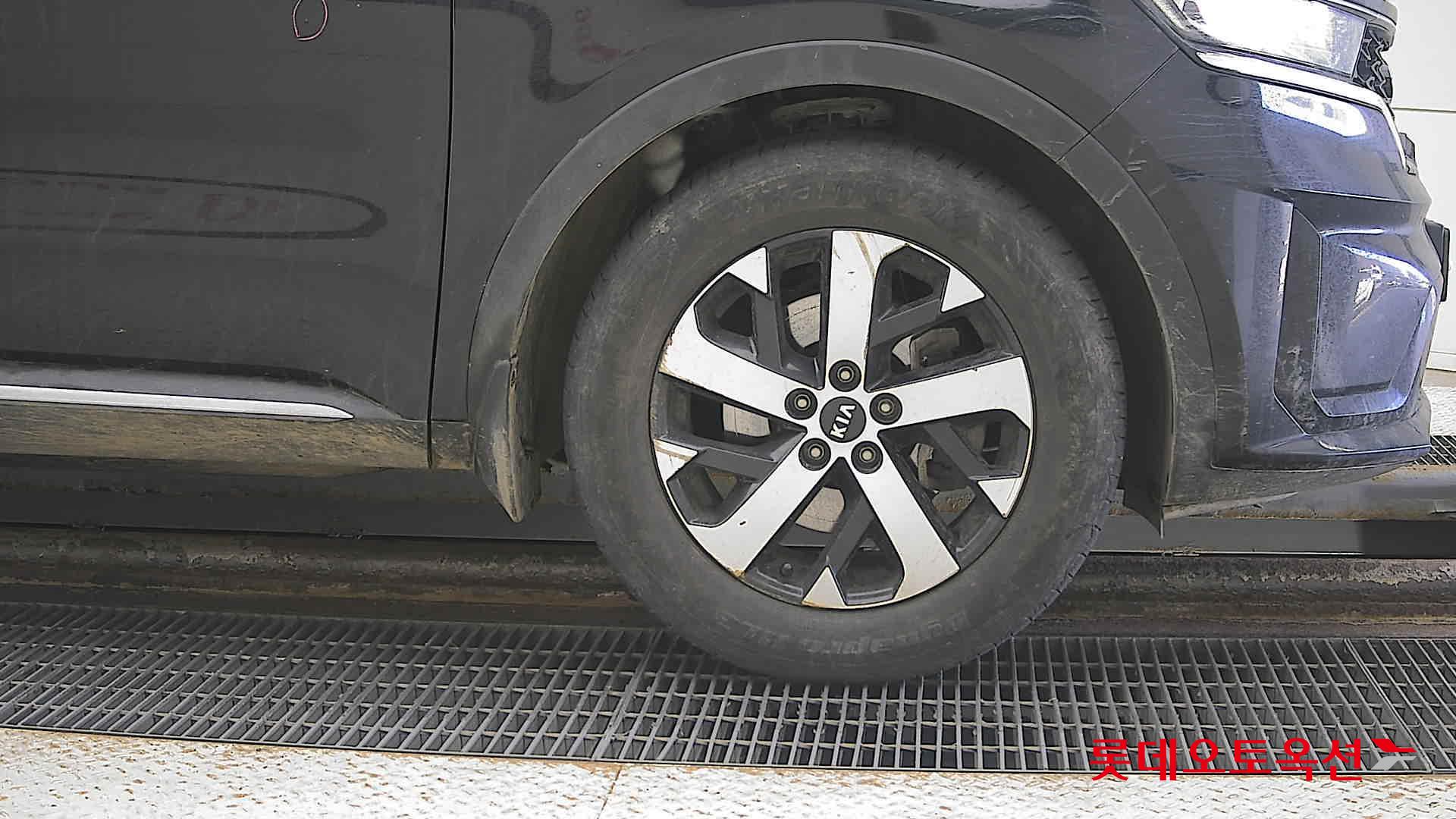 Kia Sorento id 3461984 из Кореи 23