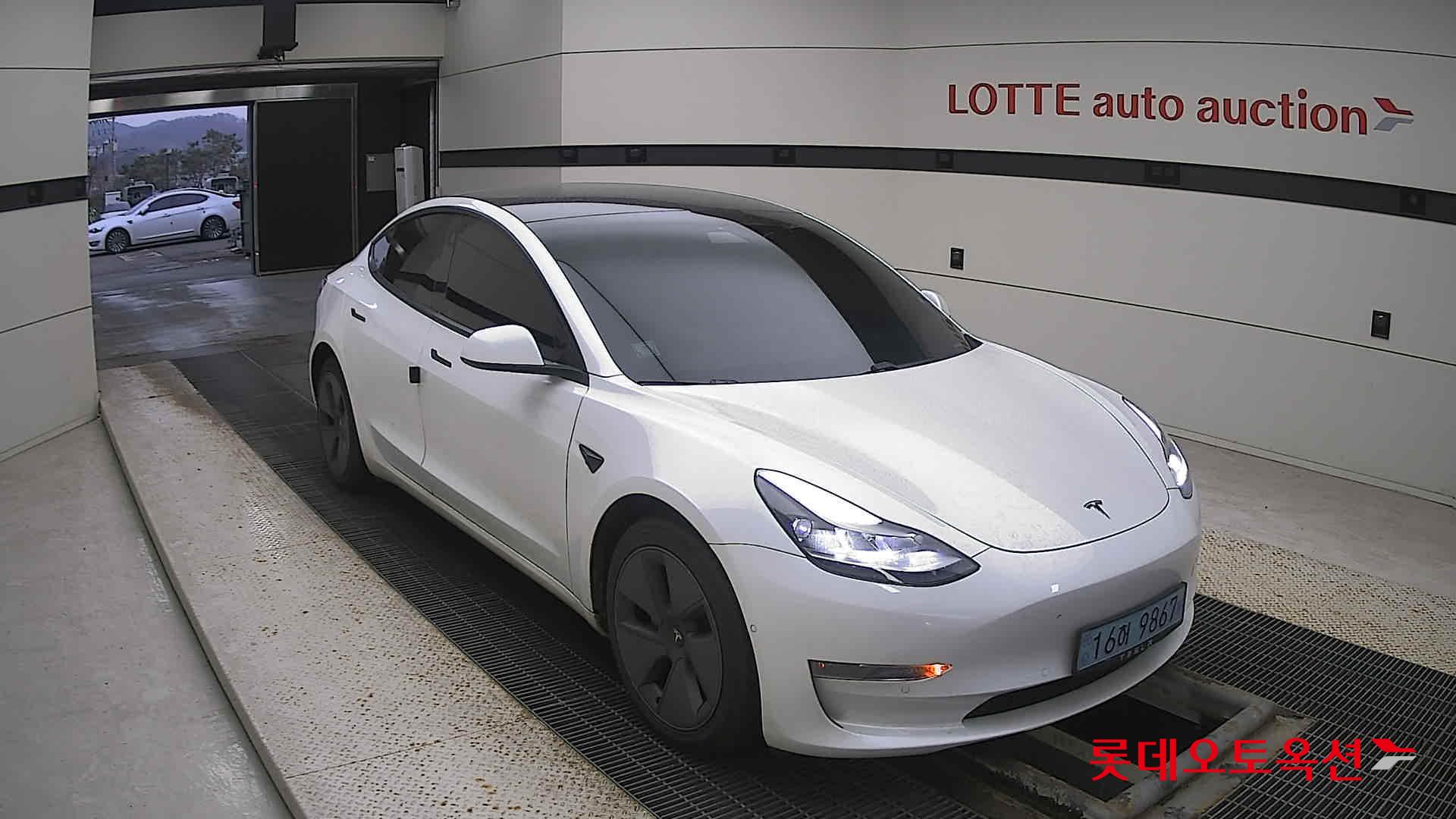 Tesla Model 3 Long Range 2021 Pearl White Multi-coat из Кореи, фото 2