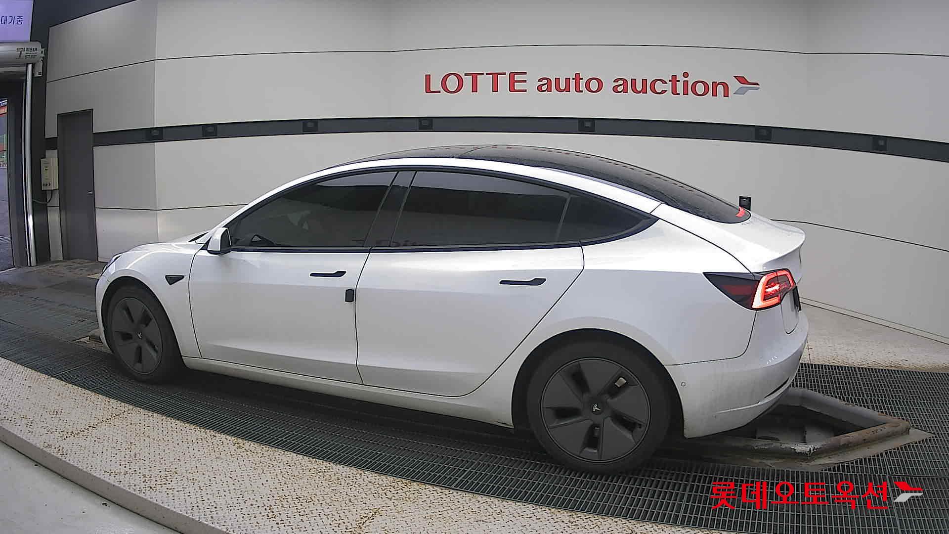 Tesla Model 3 Long Range id 3466758 из Кореи 11