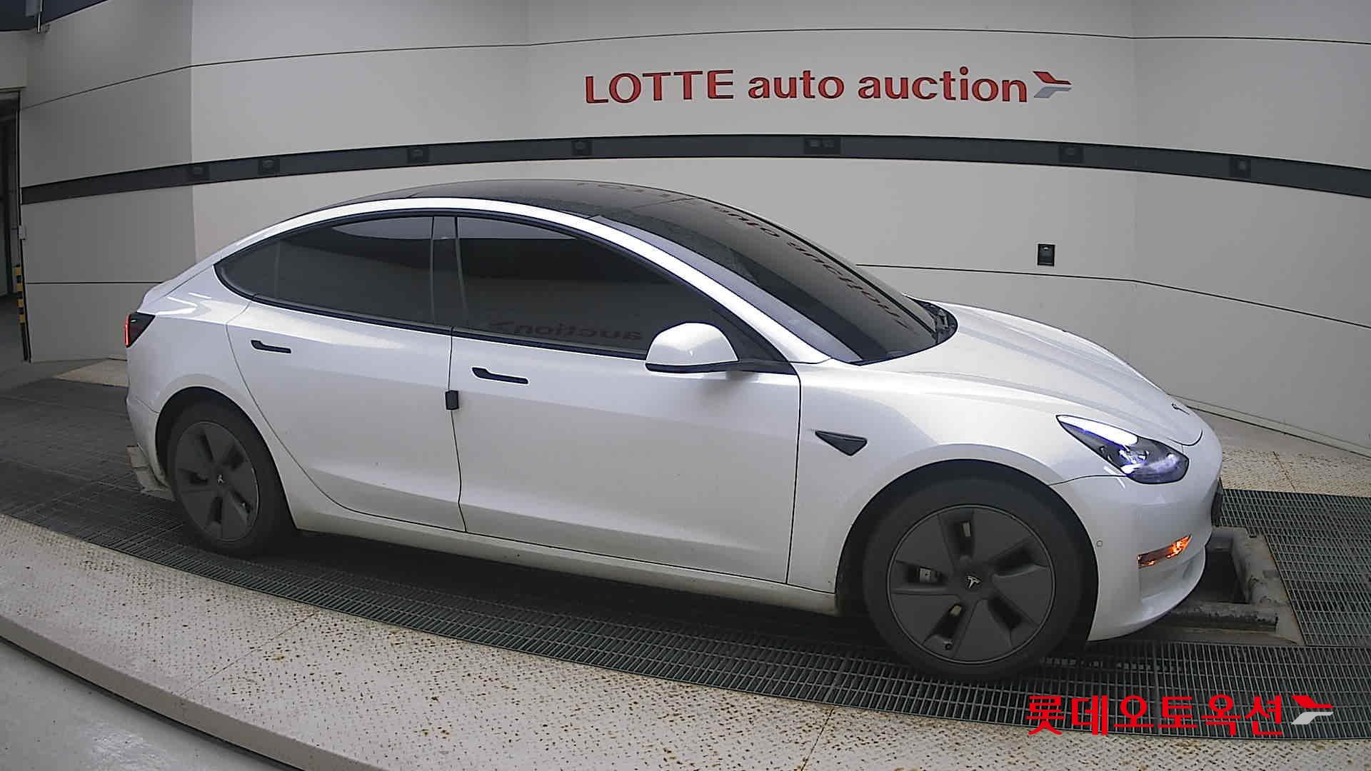 Tesla Model 3 Long Range id 3466758 из Кореи 17